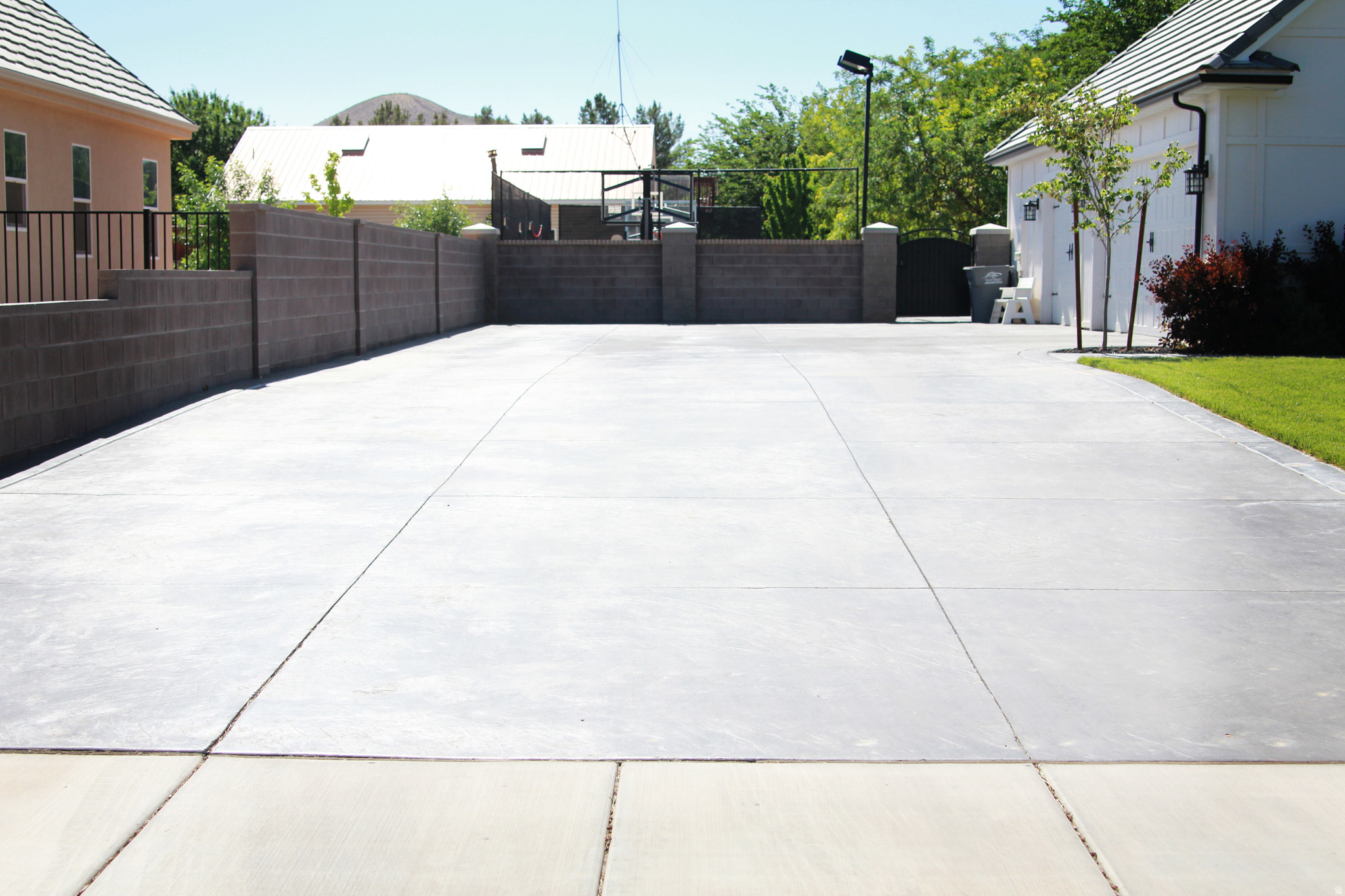WINDSOR ESTATES AMD - Residential