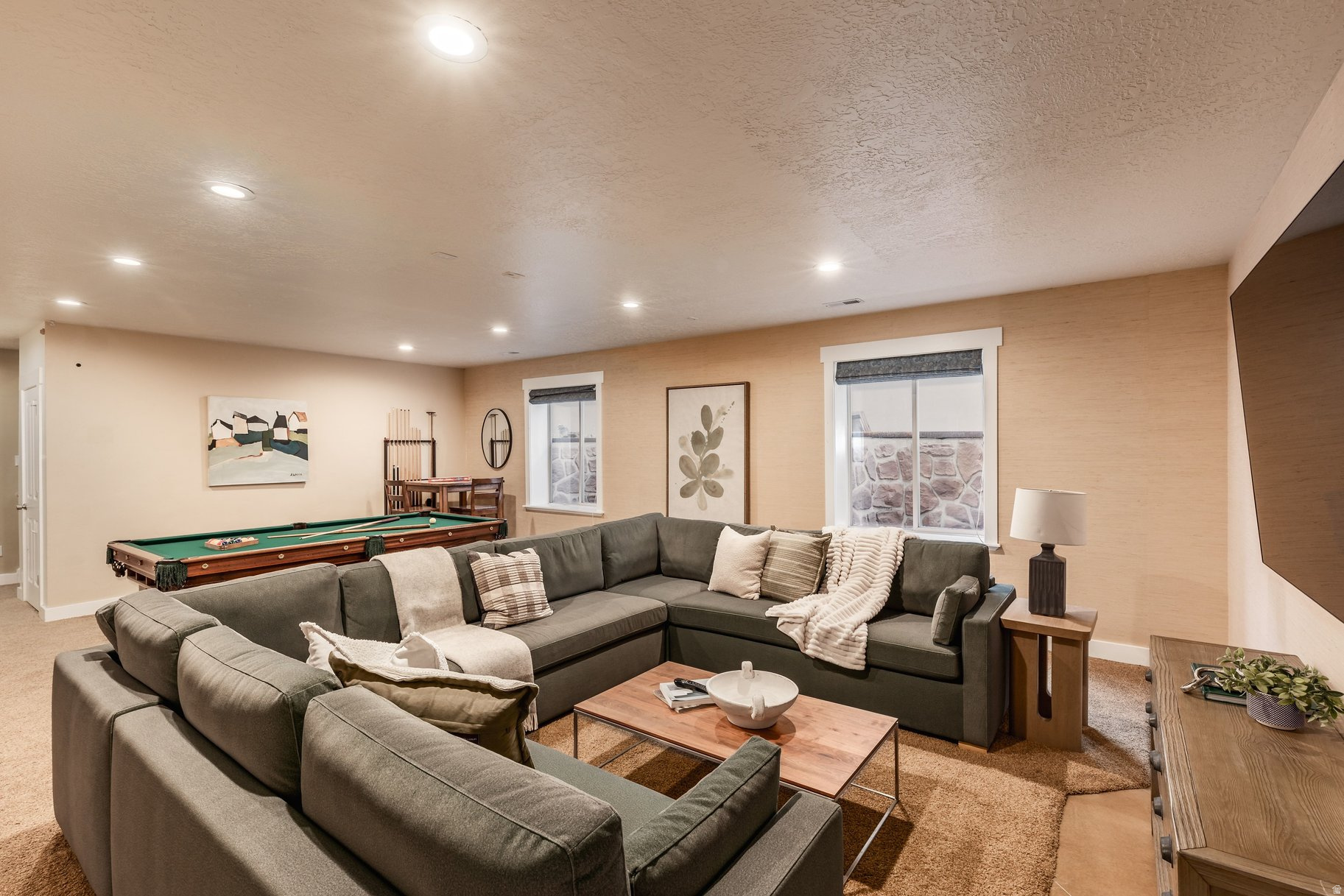 THE POINTE AT LITTLE COTTONWOOD - Residential