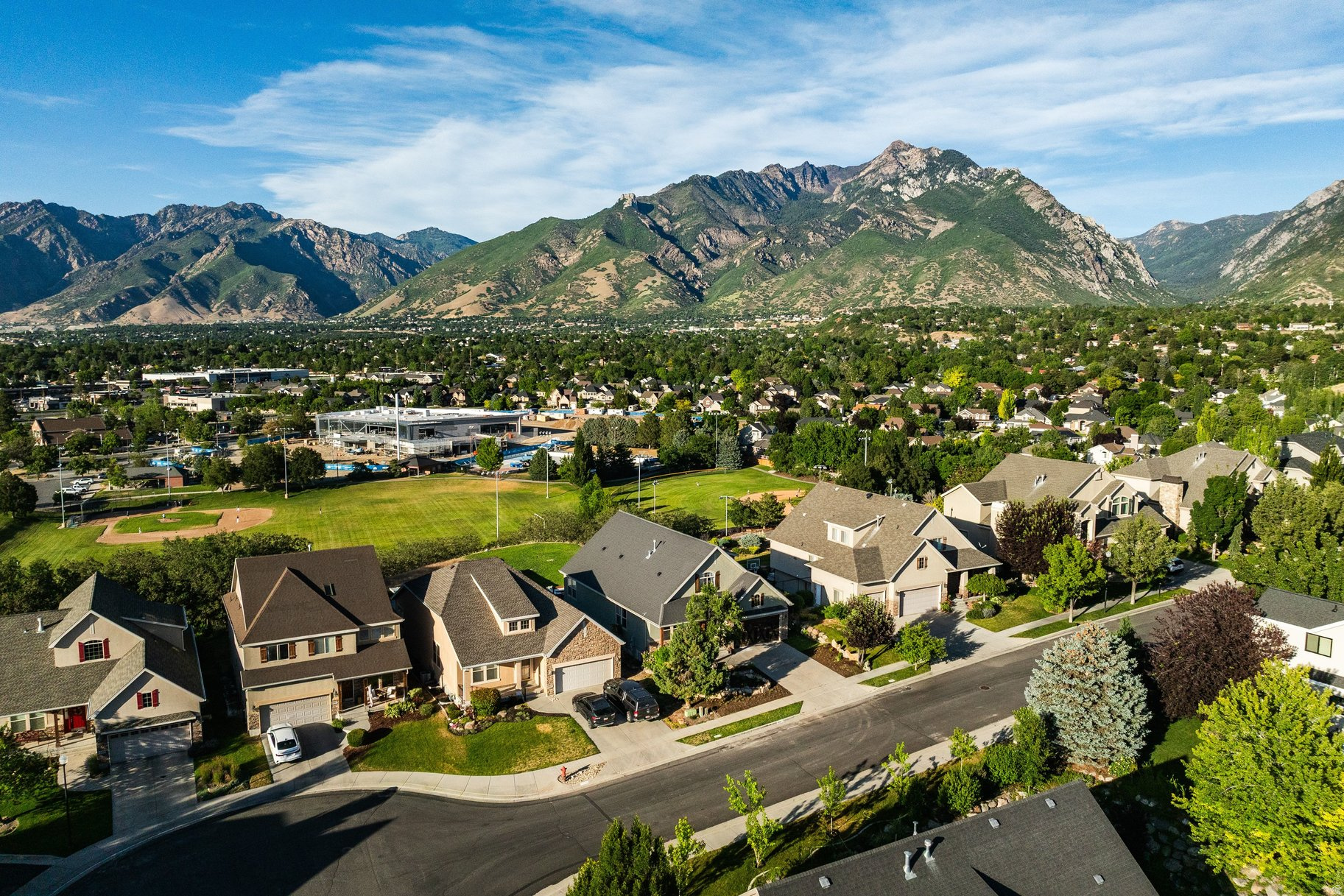 THE POINTE AT LITTLE COTTONWOOD - Residential