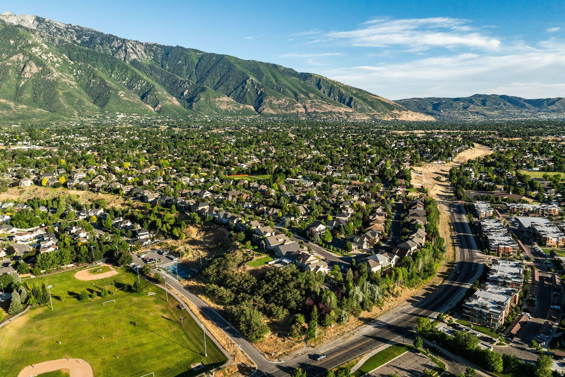 THE POINTE AT LITTLE COTTONWOOD - Residential