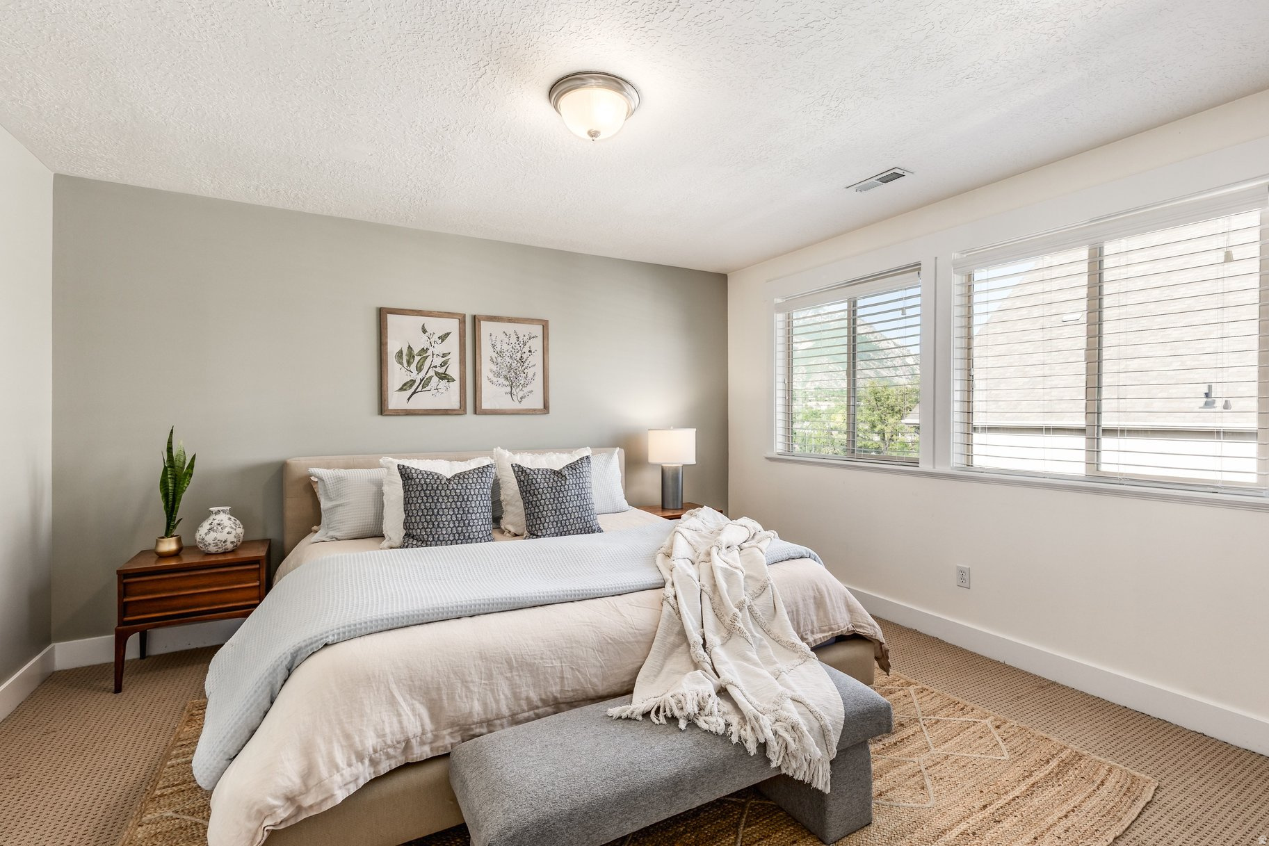 THE POINTE AT LITTLE COTTONWOOD - Residential