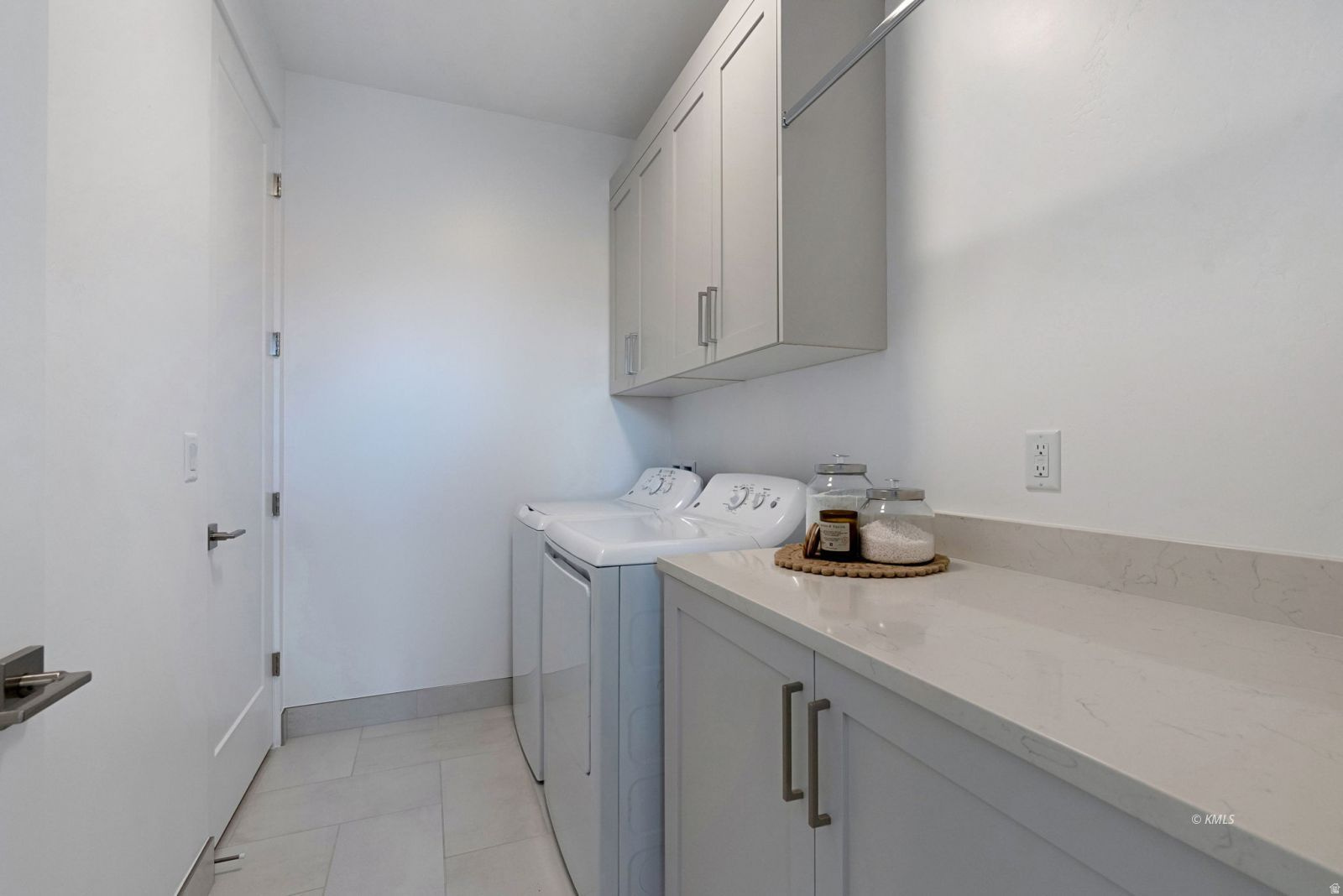 THE KIVAS AT CATORI CANYON - Residential