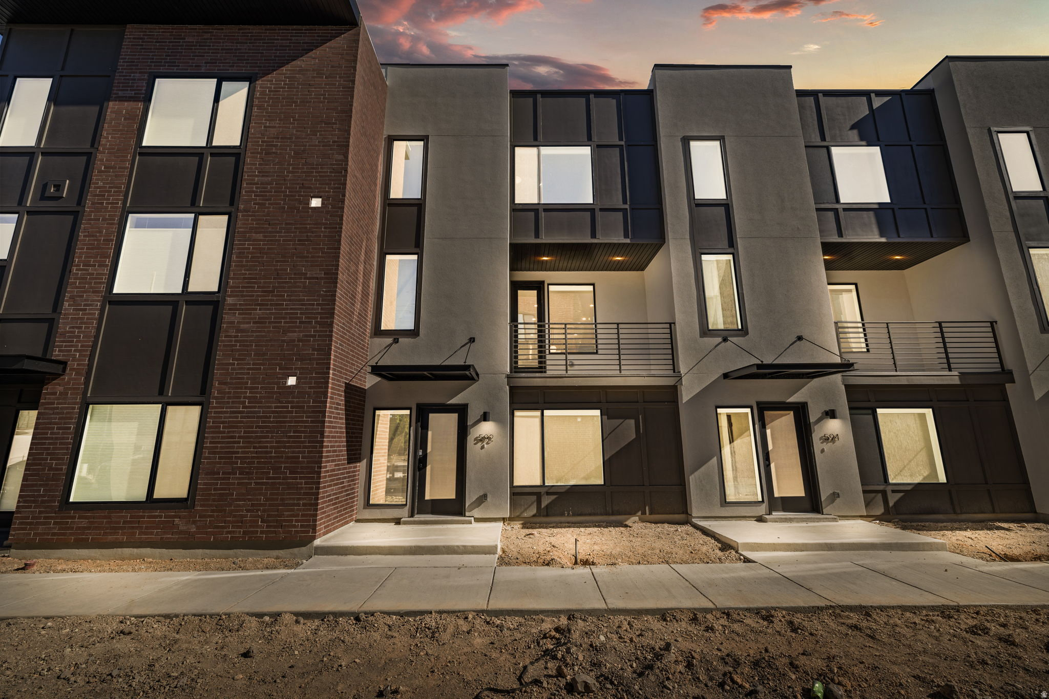 THE MONROE - Residential