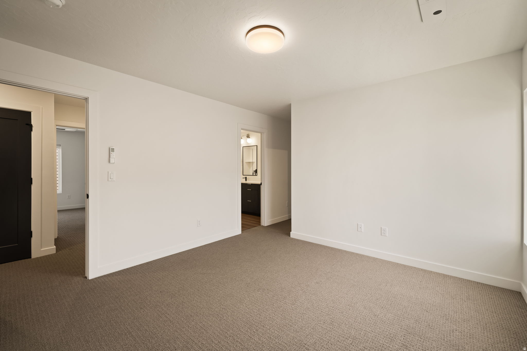 THE MONROE - Residential