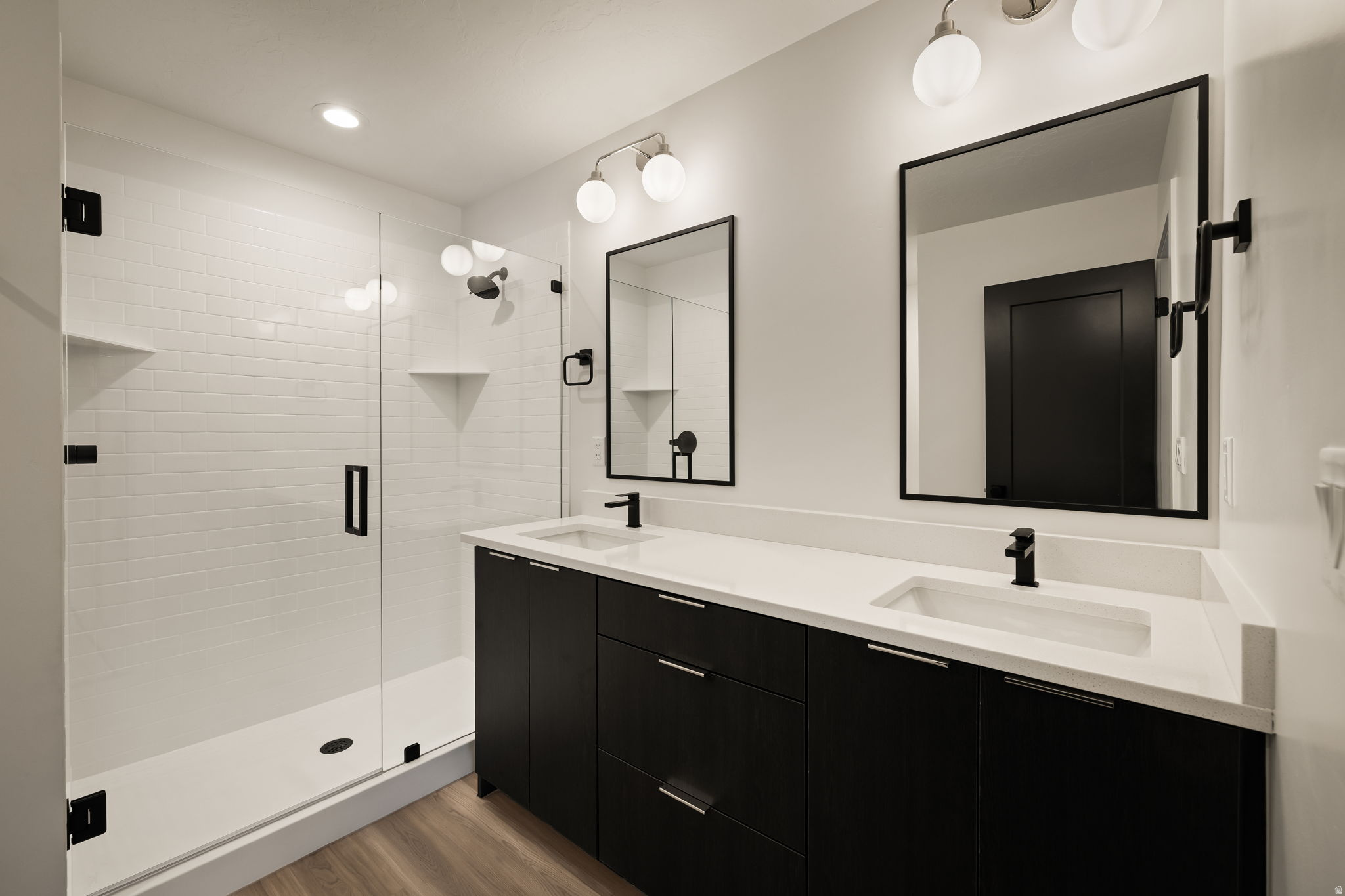 THE MONROE - Residential