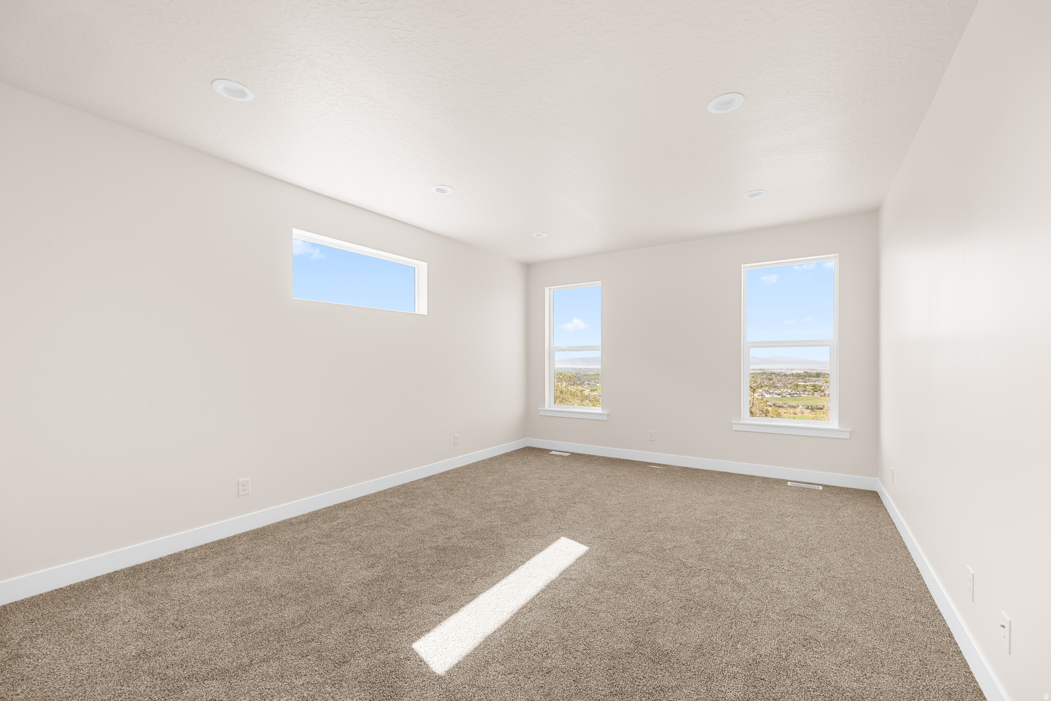 SUMMIT RIDGE THE HILLS - Residential