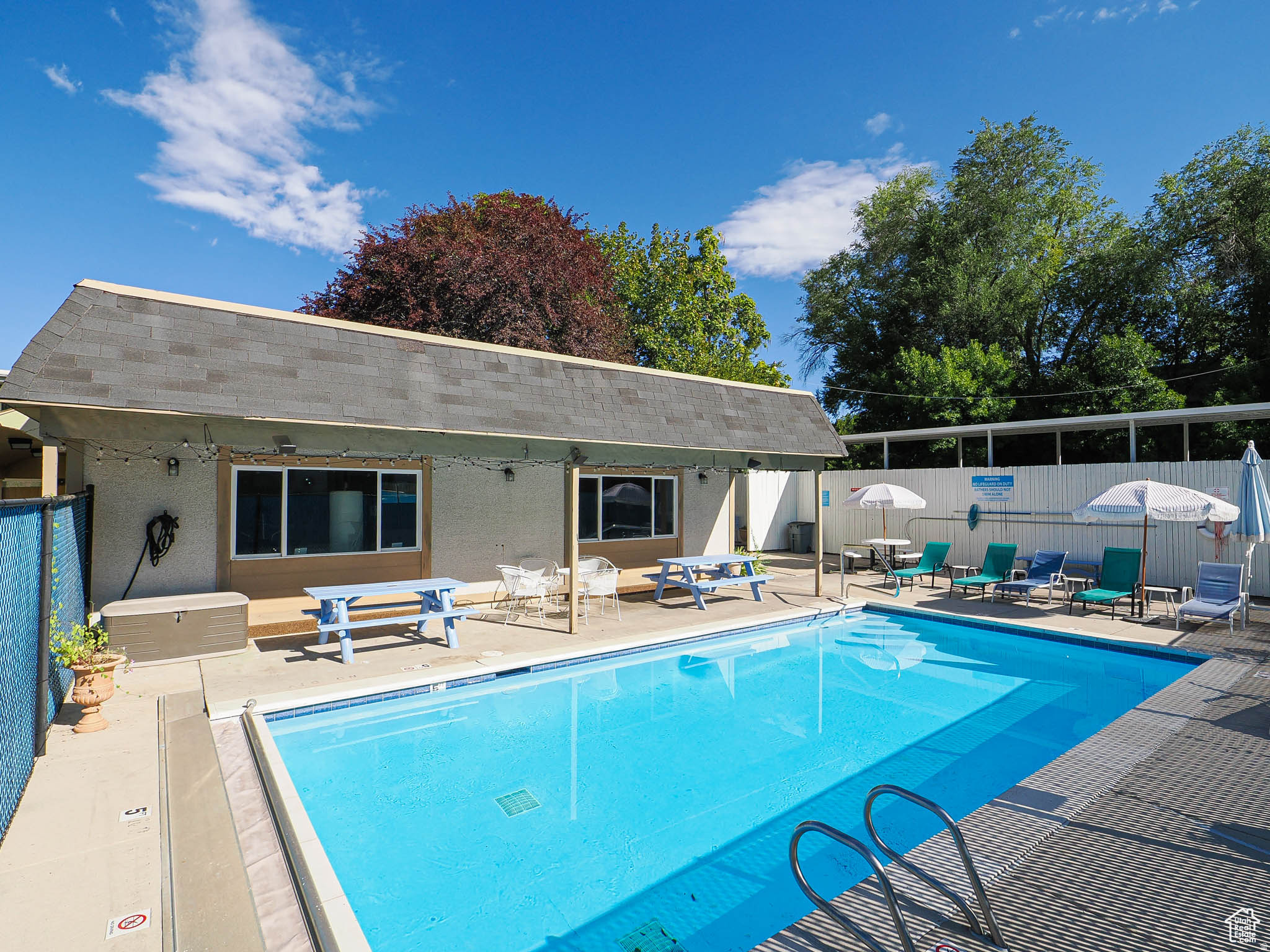 AIX LA CHAPELLE - Residential