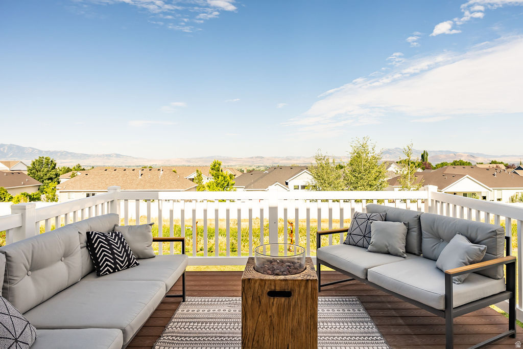 NORTH CREEK MEADOWS - Residential