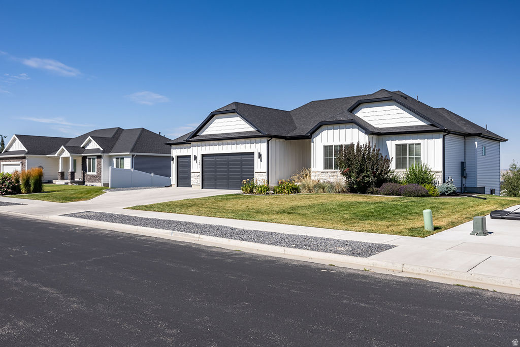 NORTH CREEK MEADOWS - Residential