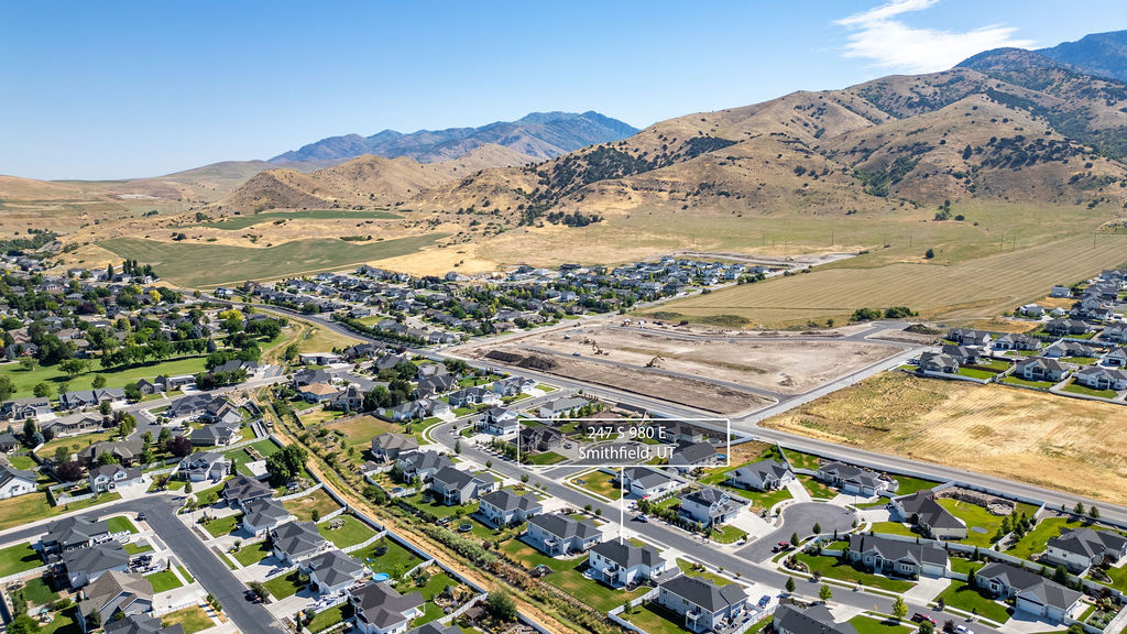 NORTH CREEK MEADOWS - Residential