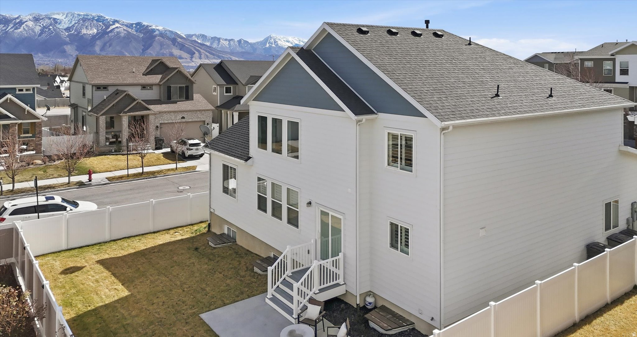 RUSHTON MEADOWS - Residential