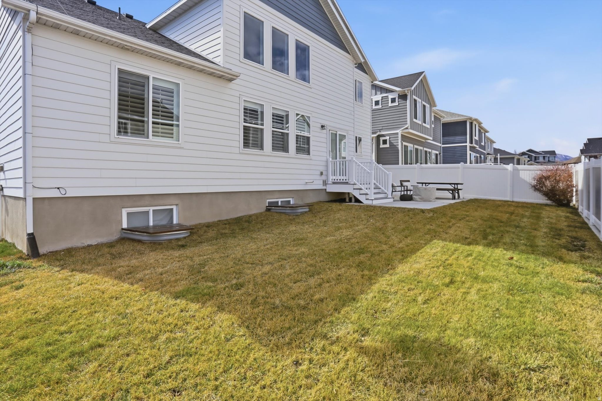 RUSHTON MEADOWS - Residential