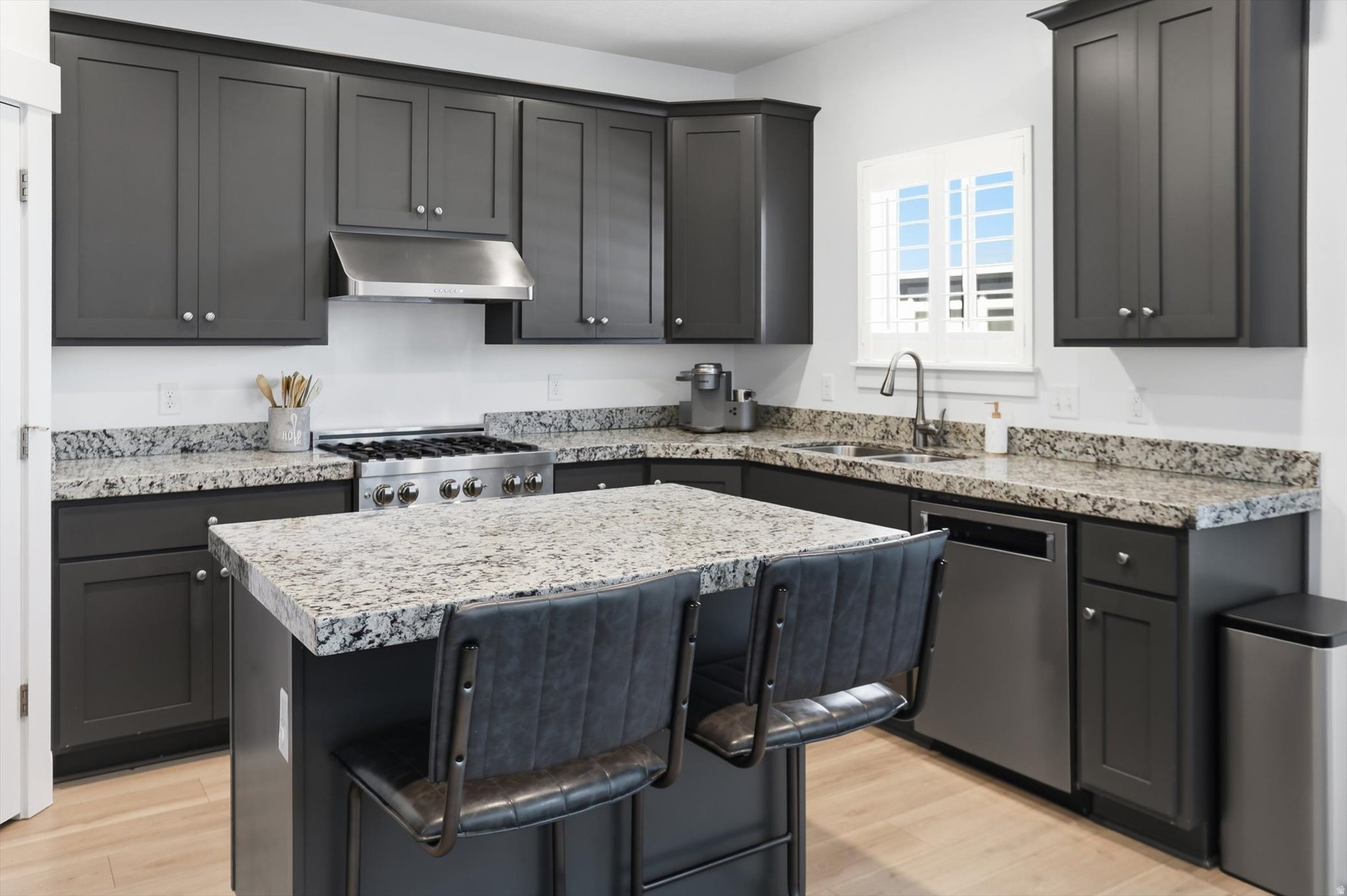 RUSHTON MEADOWS - Residential