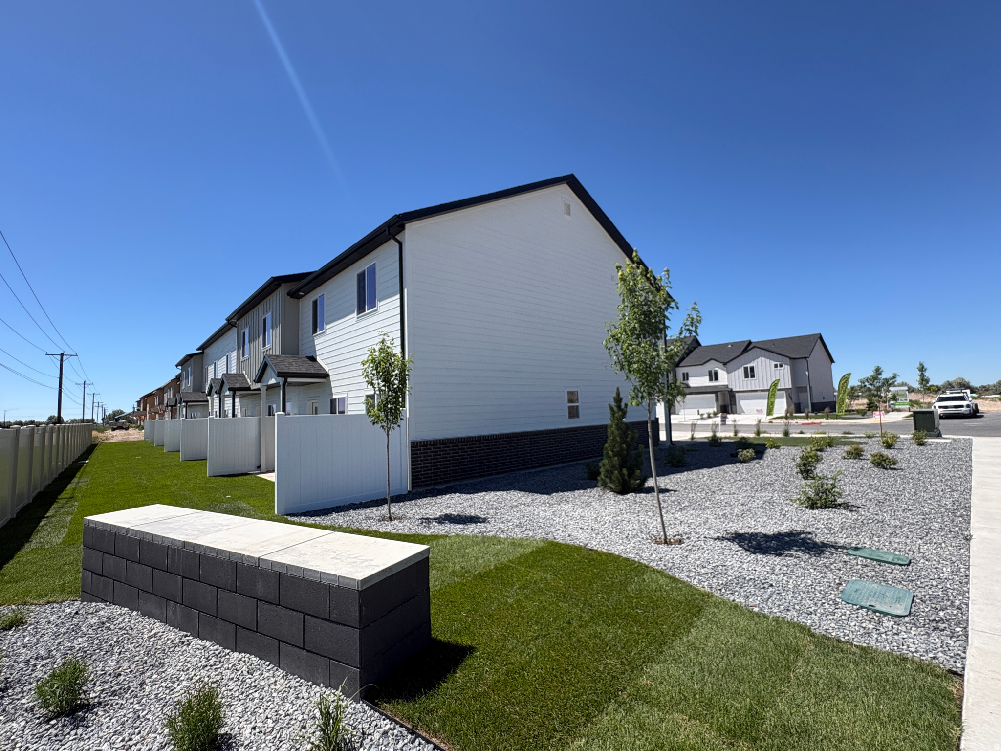 SALT GRASS - Residential