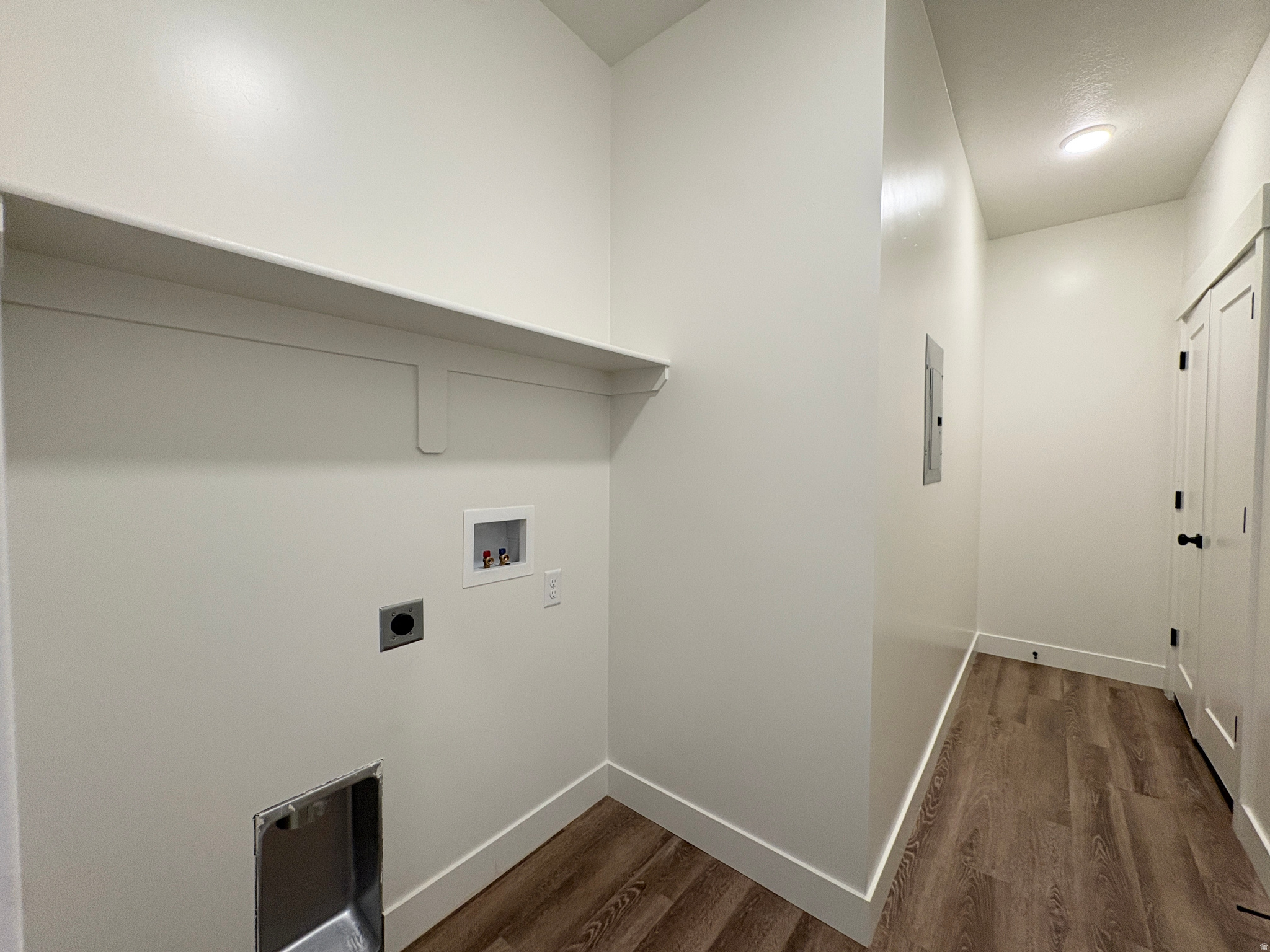SALT GRASS - Residential
