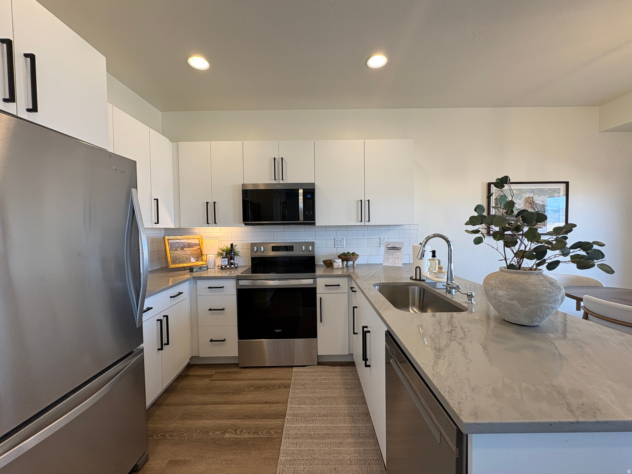 SALT GRASS - Residential