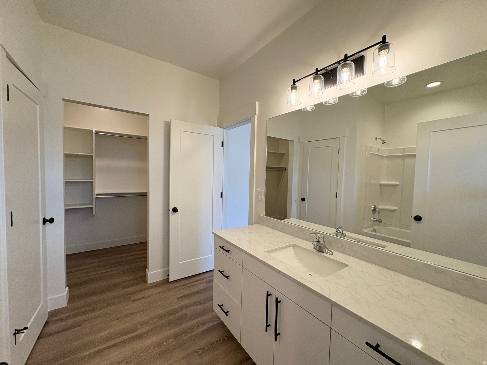 SALT GRASS - Residential