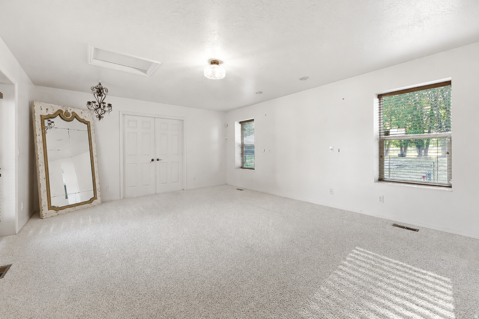 LIBERTY MEADOWS - Residential