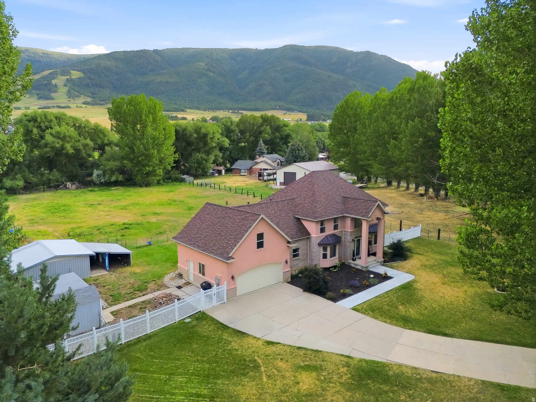 LIBERTY MEADOWS - Residential