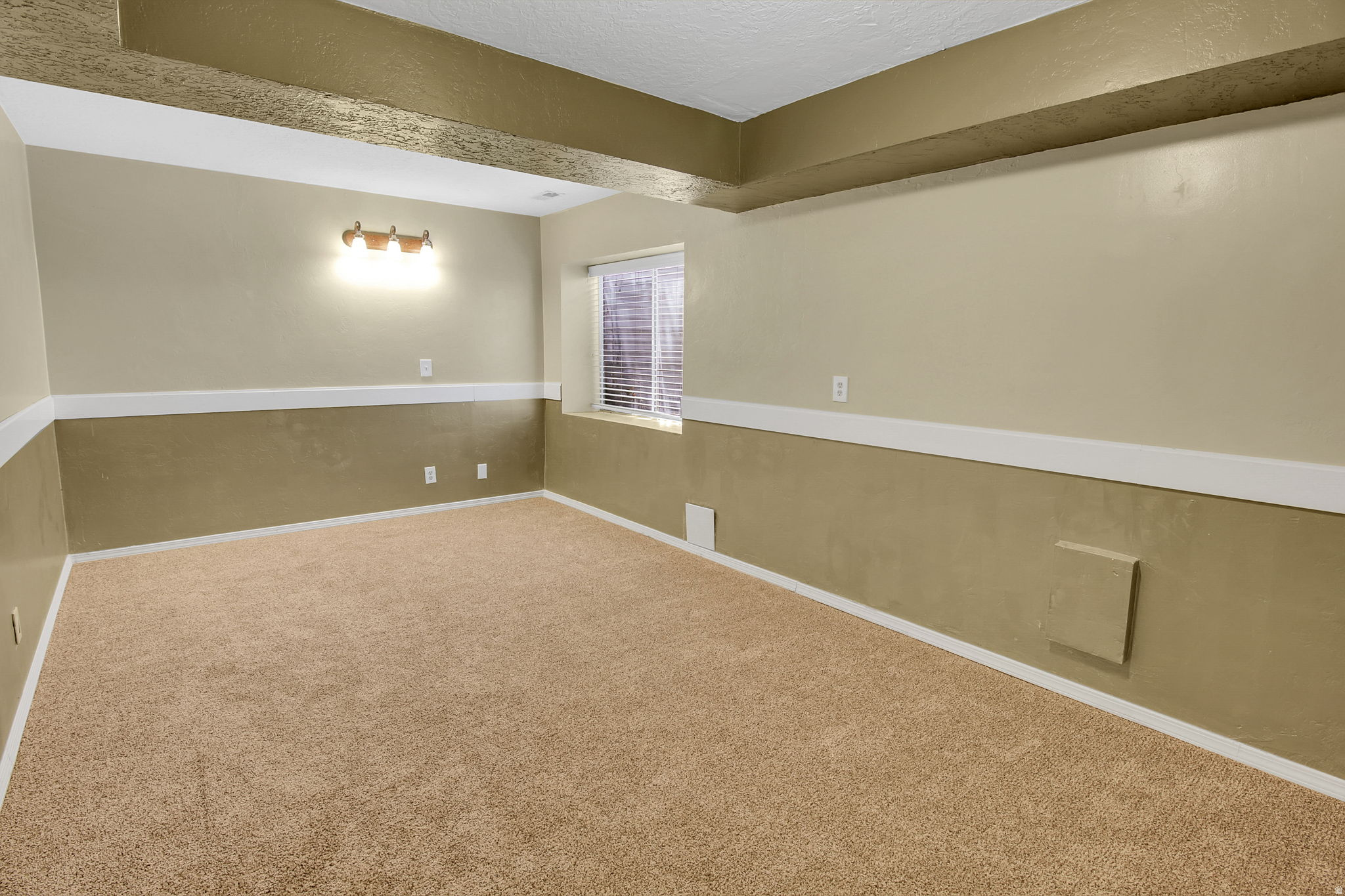 GILLESPIE ESTATES - Residential