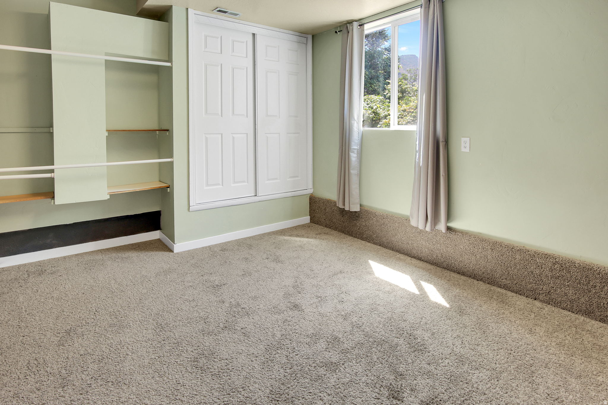 GILLESPIE ESTATES - Residential