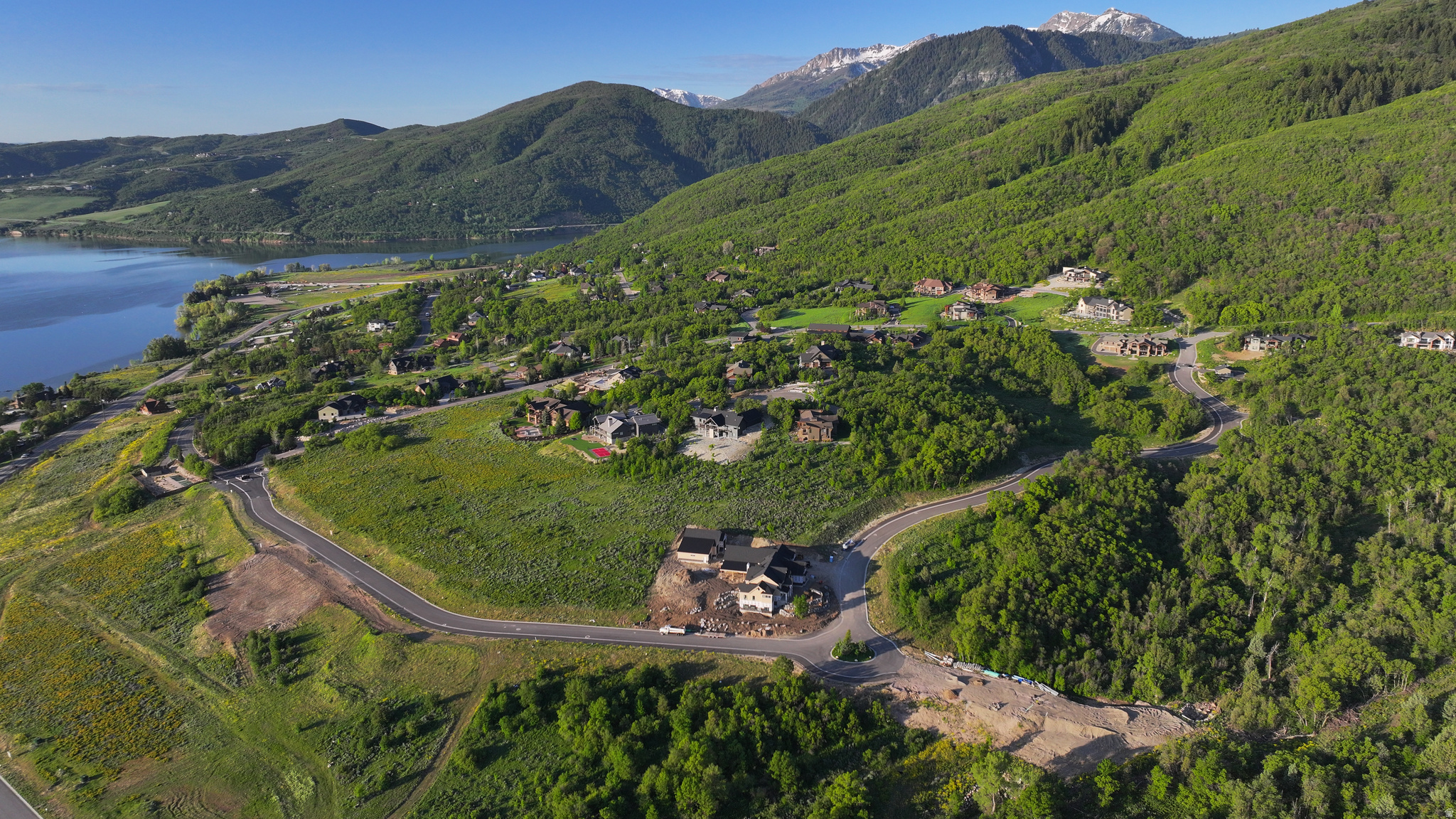 PINEVIEW OVERLOOK - Land