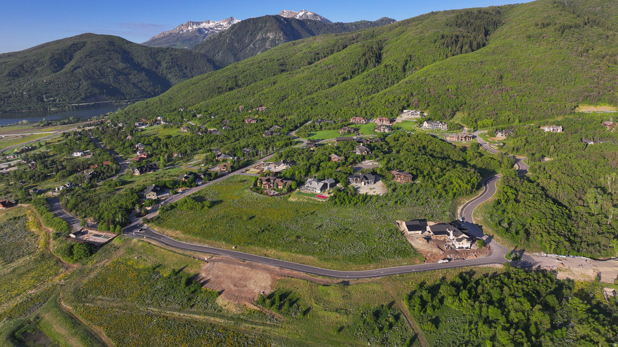 PINEVIEW OVERLOOK - Land