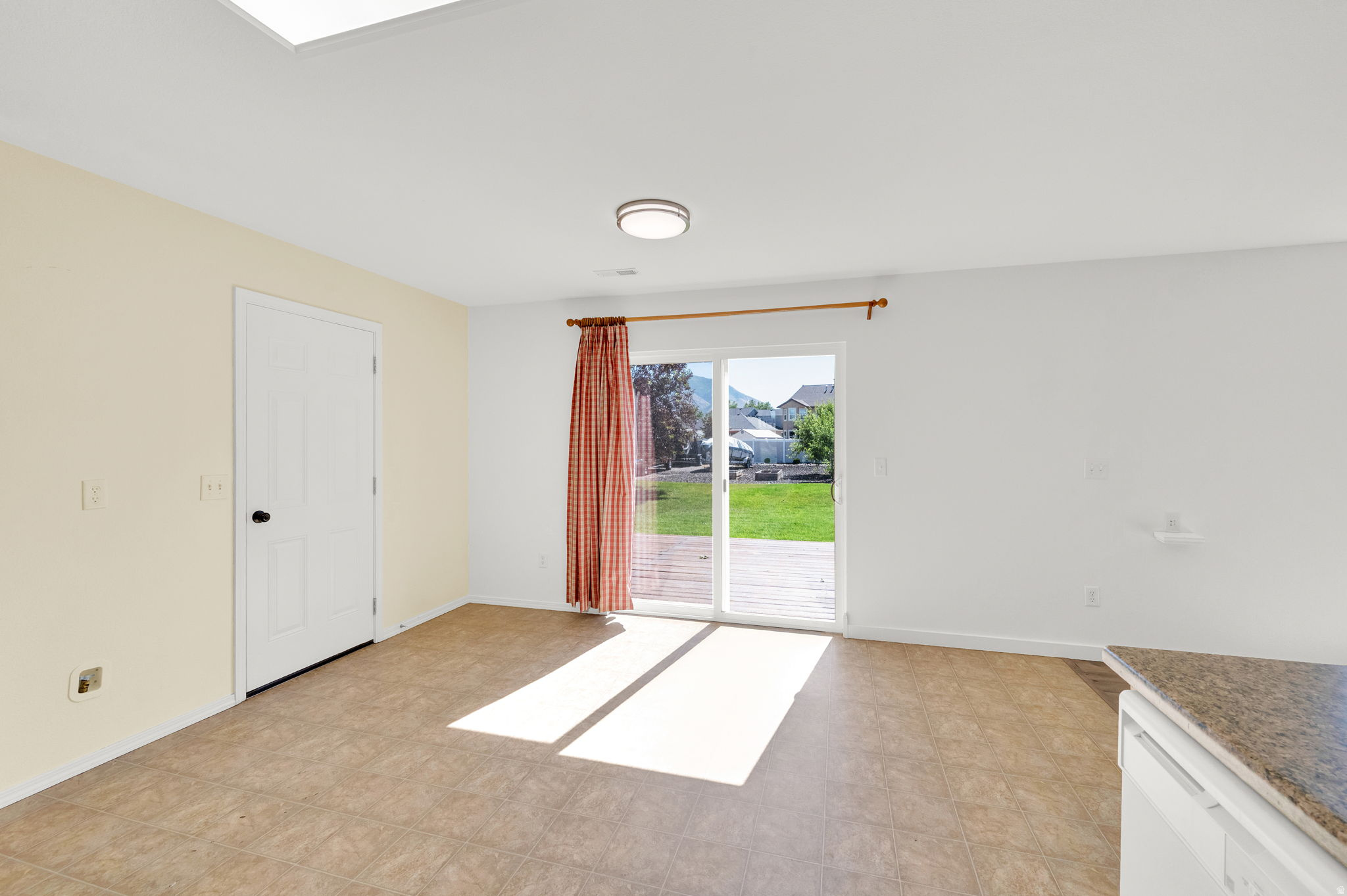 JESSIES BROOK - Residential