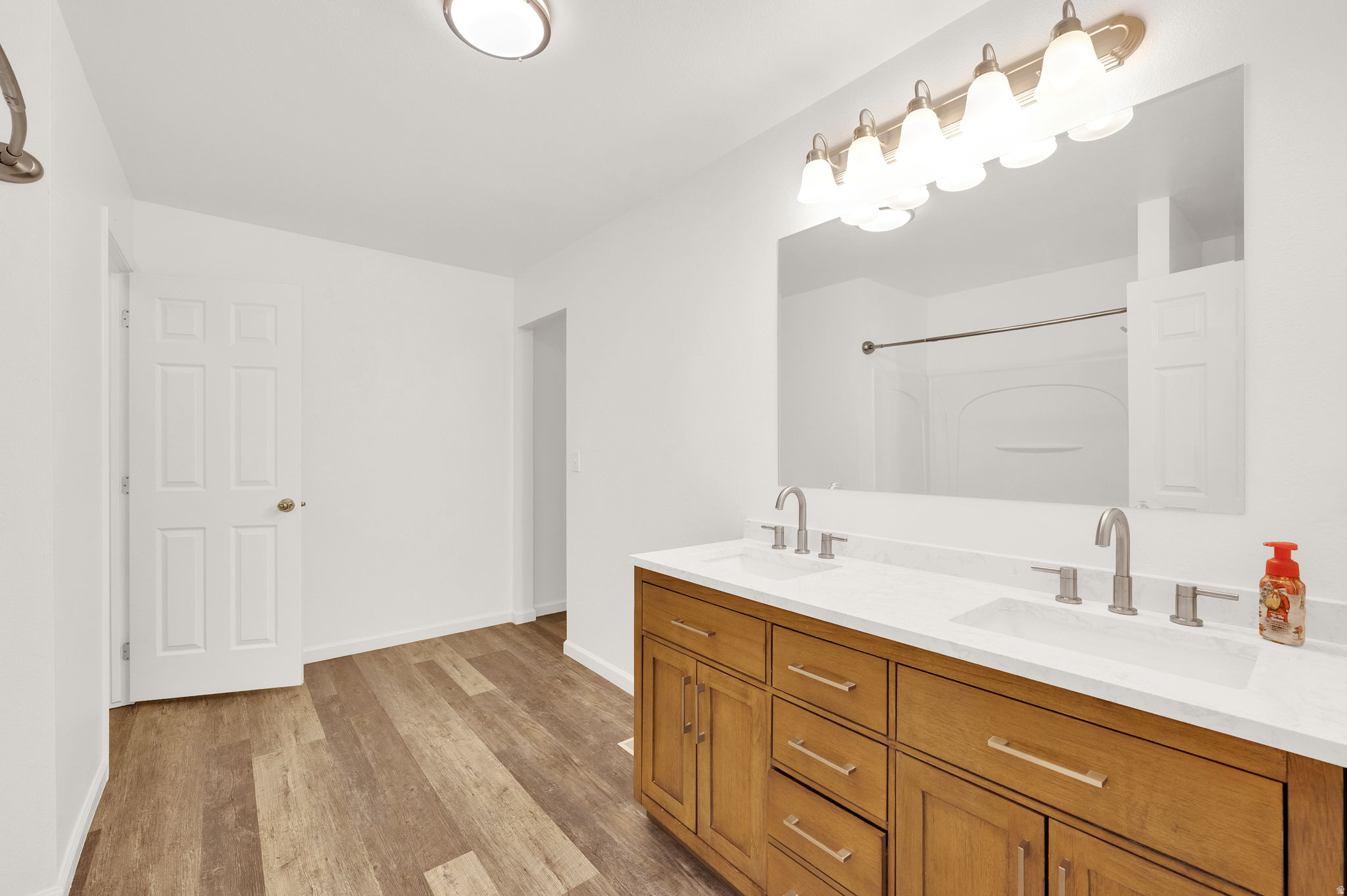 JESSIES BROOK - Residential