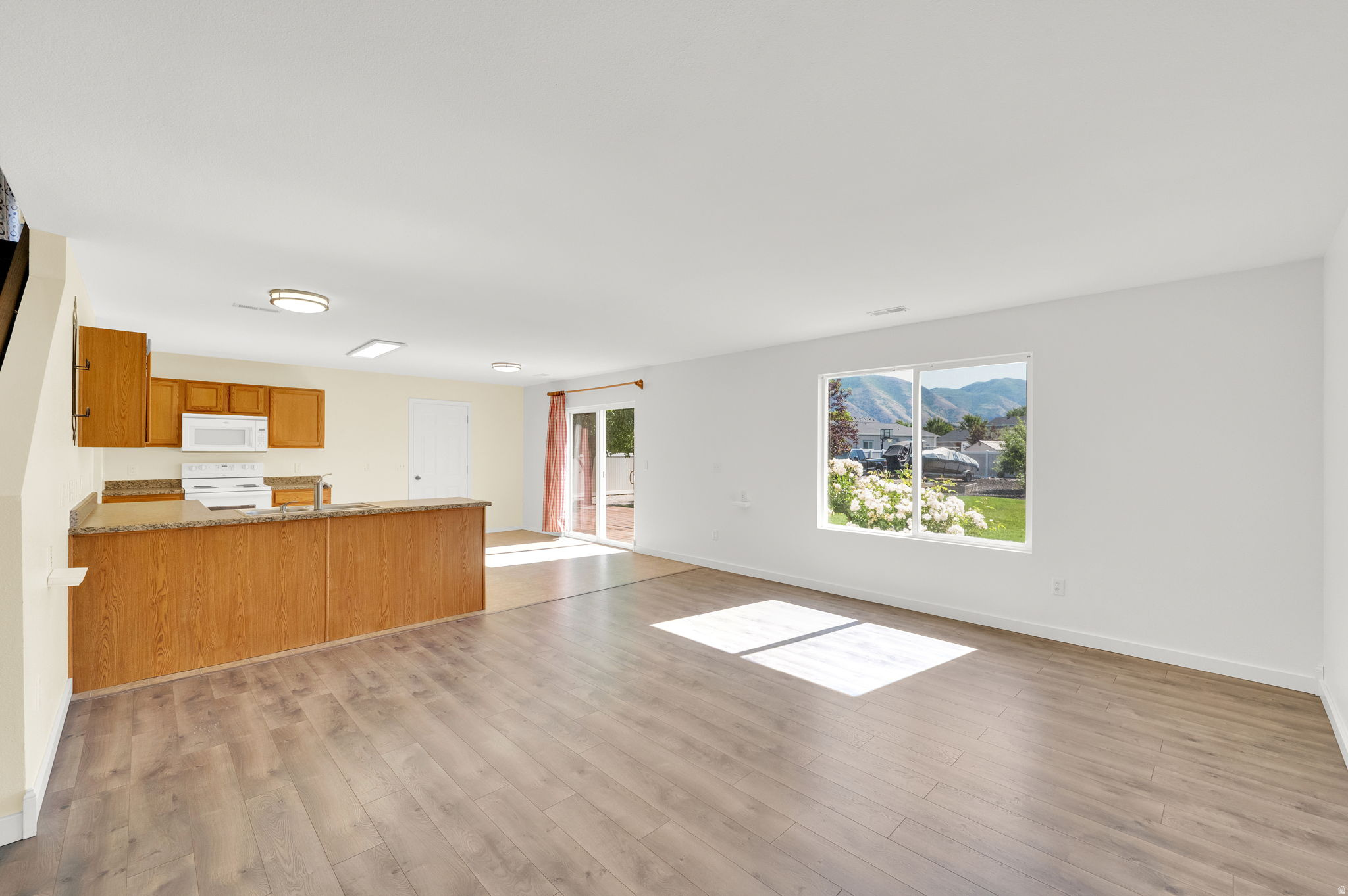 JESSIES BROOK - Residential