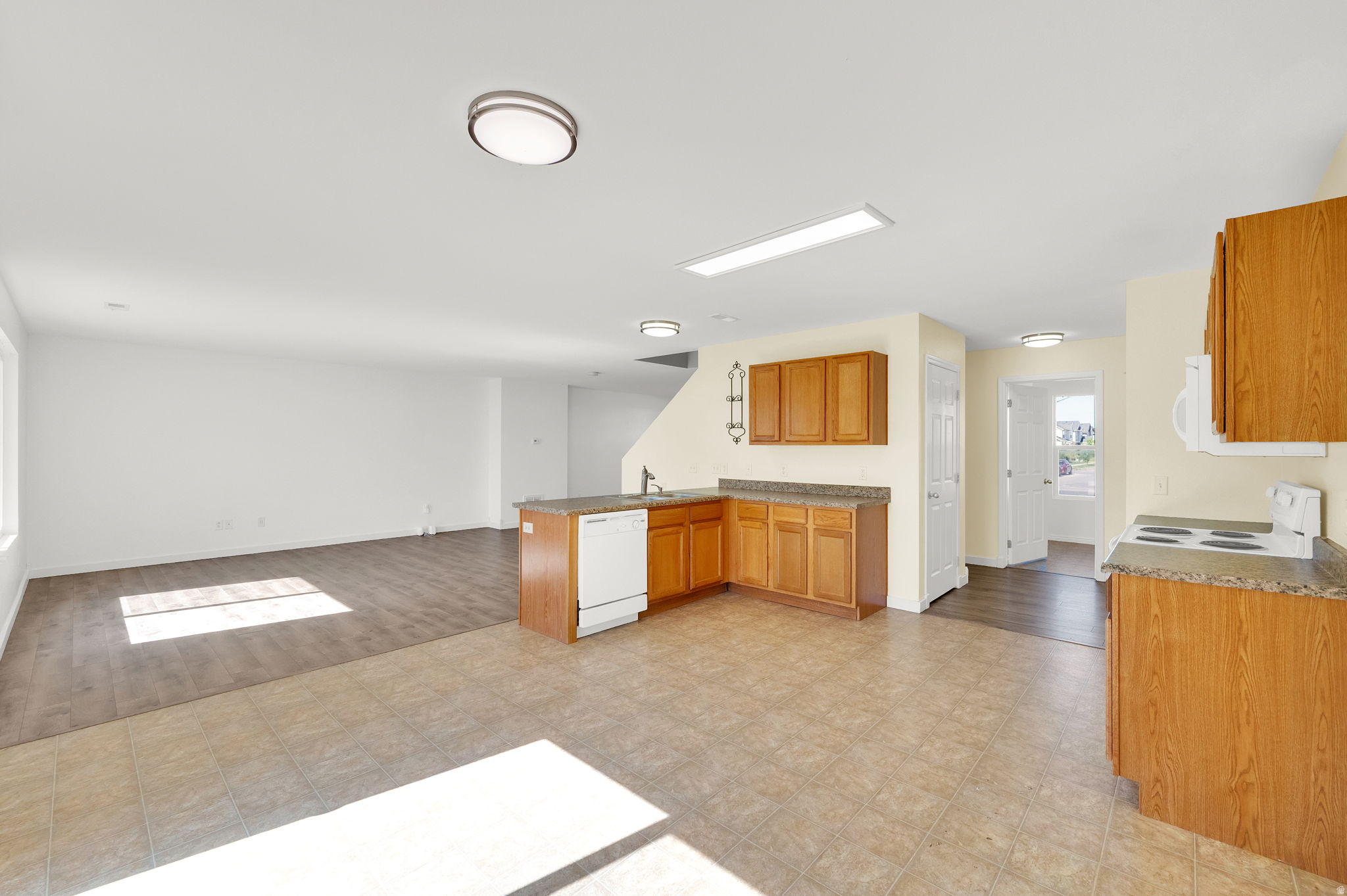 JESSIES BROOK - Residential
