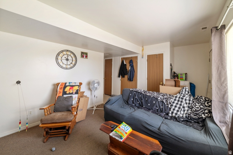 TIPPETS TOWNHOMES - Residential