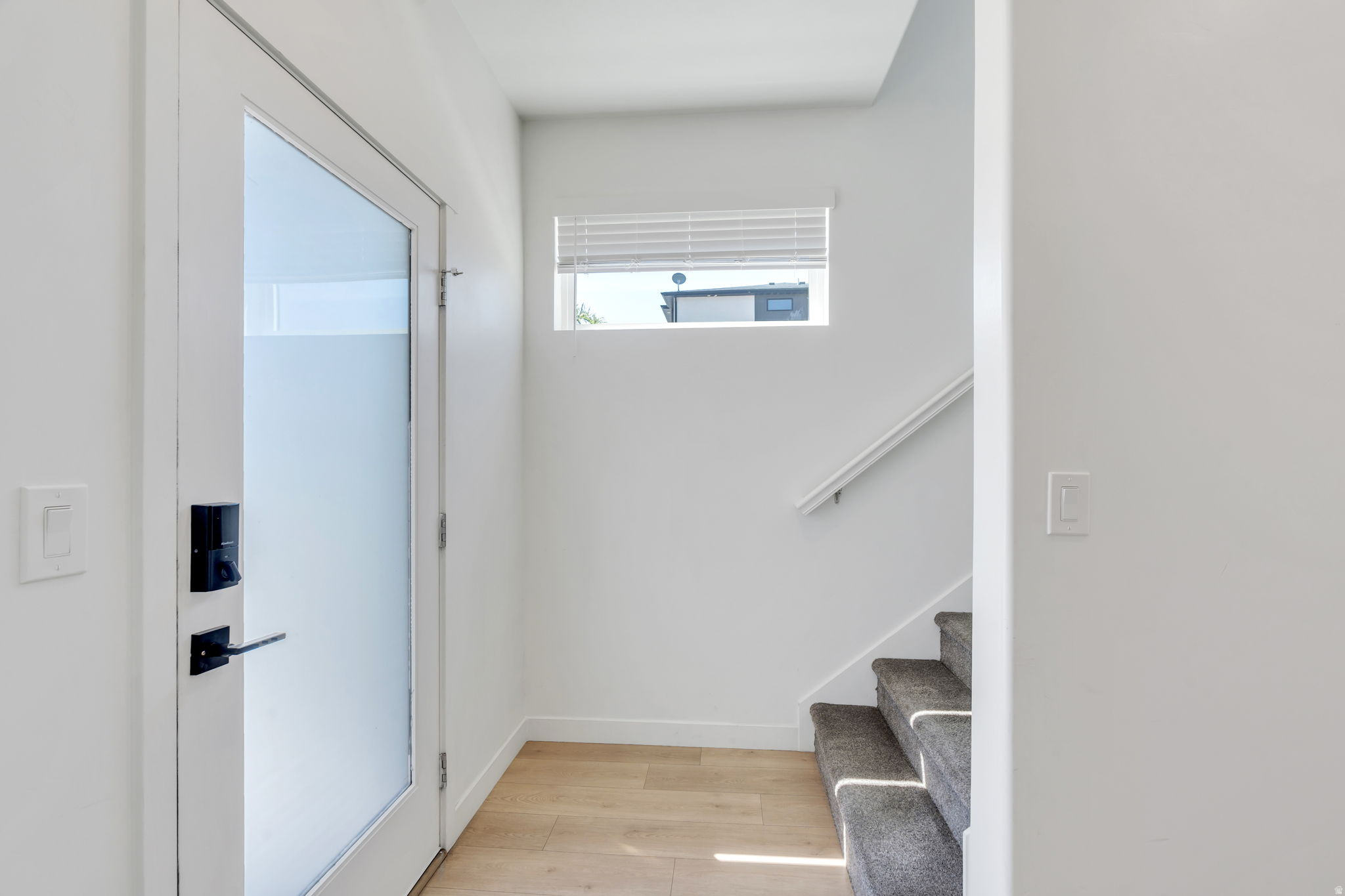 LAKESHORE LANDING - Residential