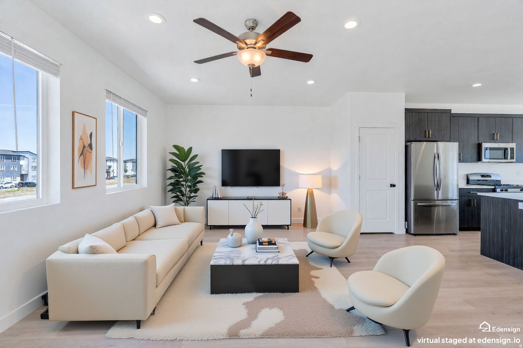 LAKESHORE LANDING - Residential