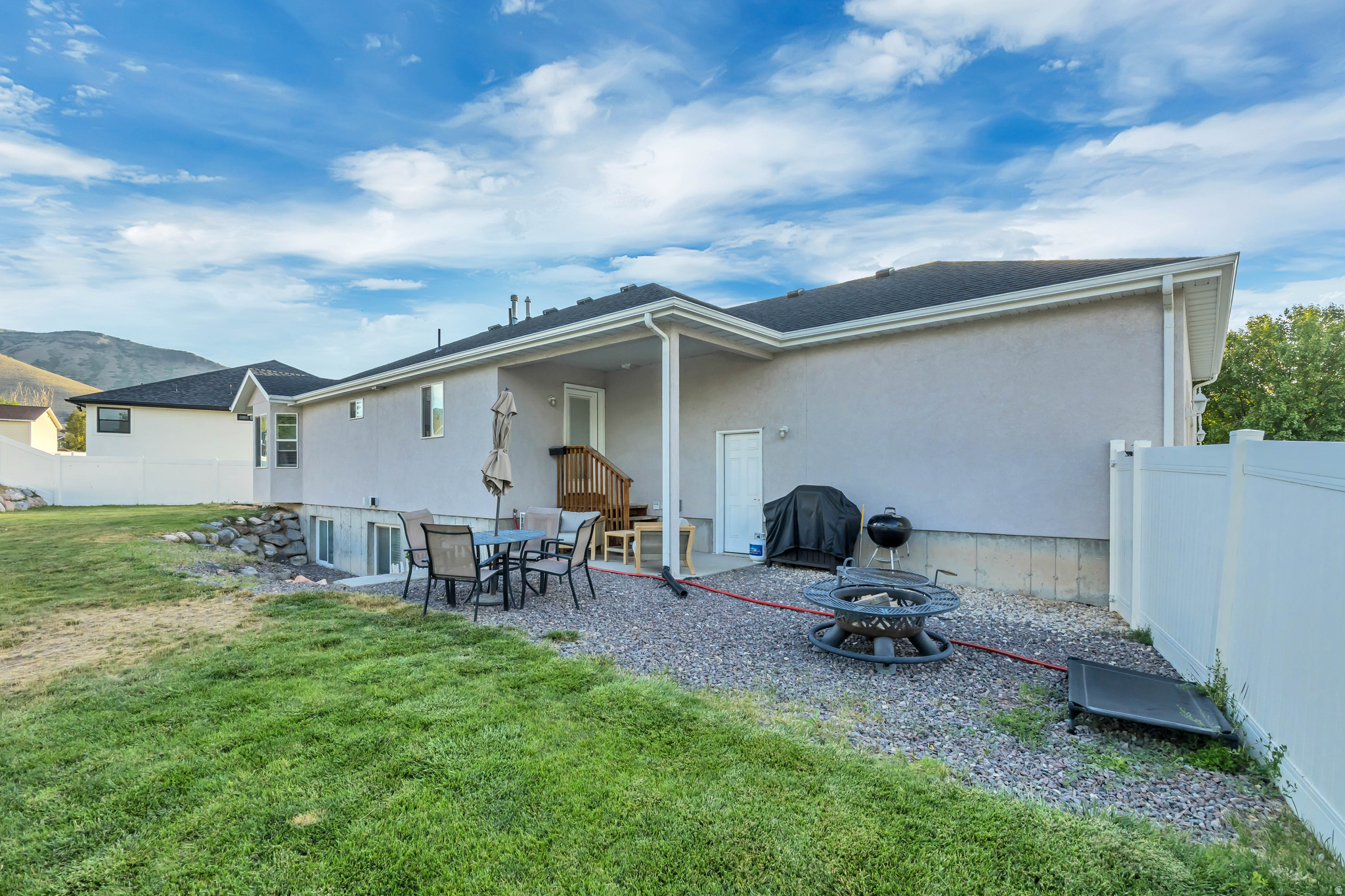 NELSON - Residential