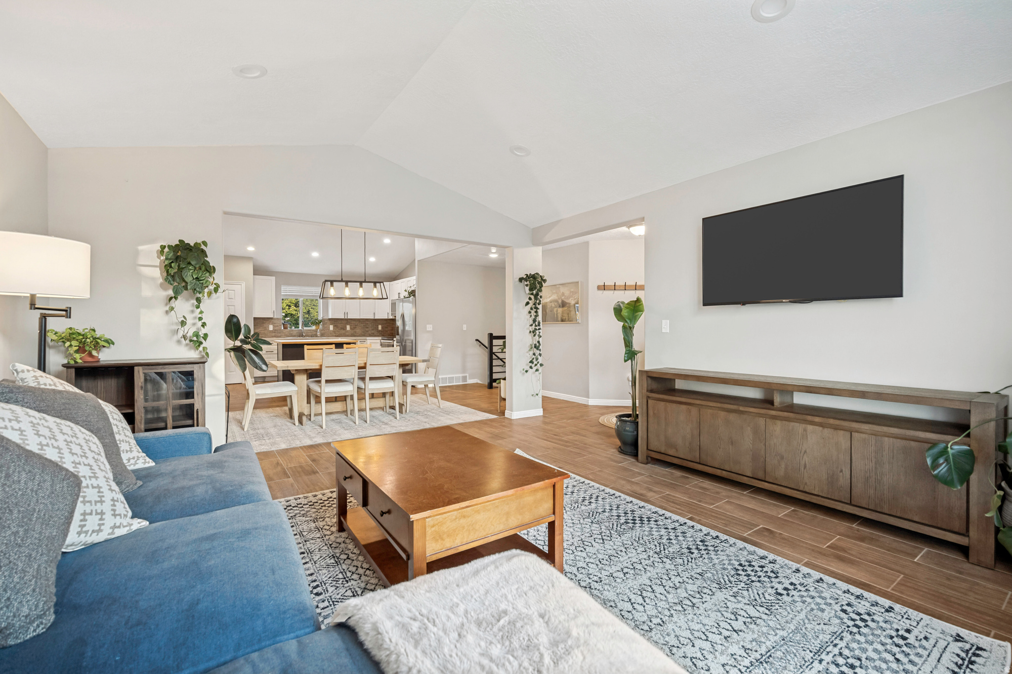 NELSON - Residential