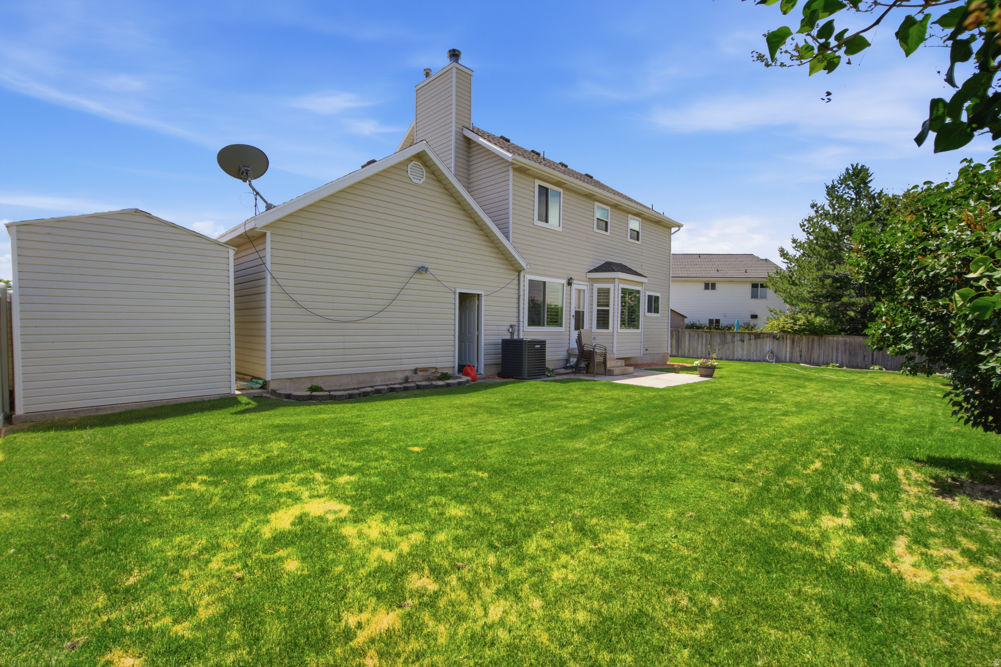 SUMMER CREST - Residential