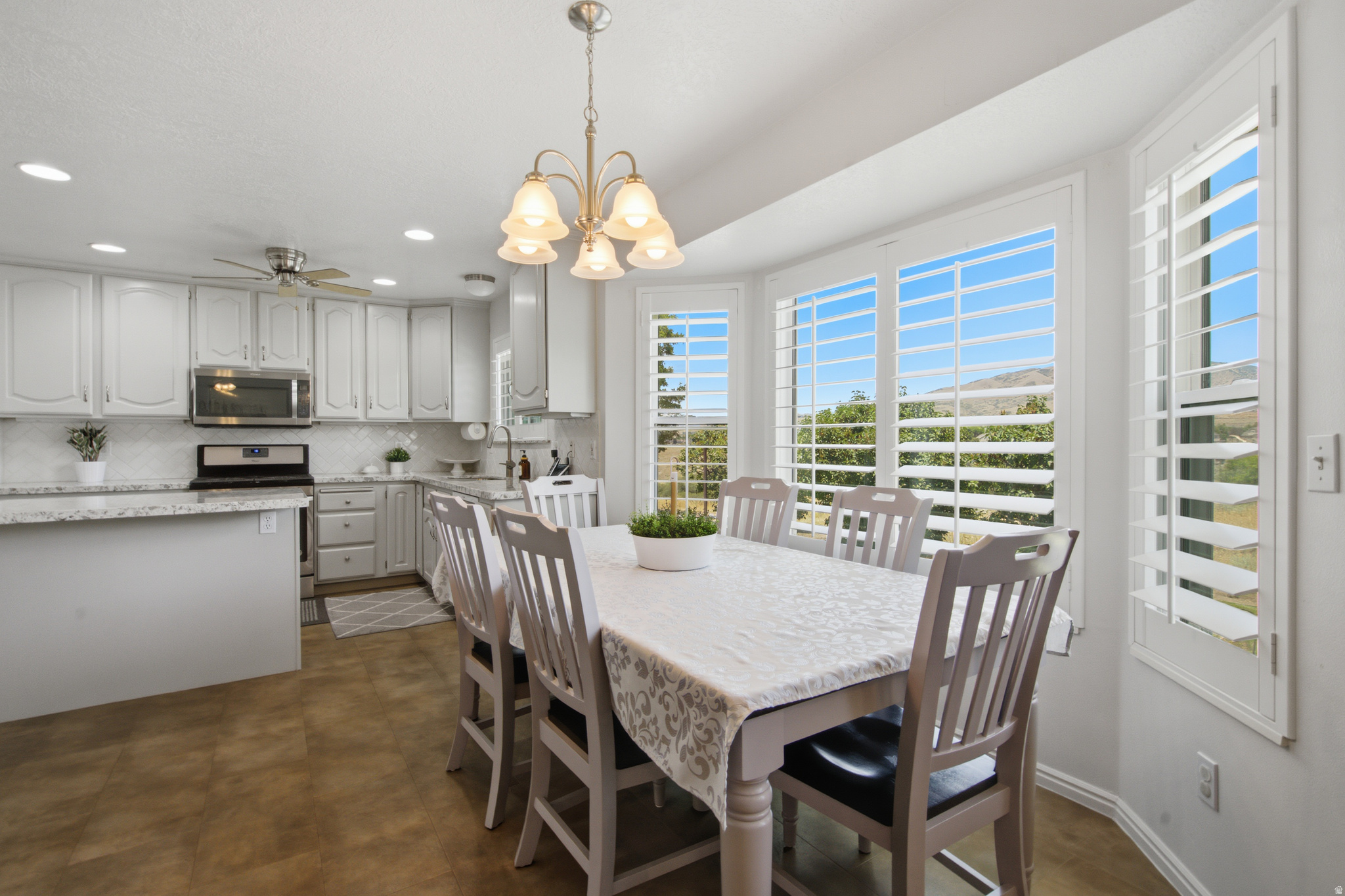 SUMMER CREST - Residential