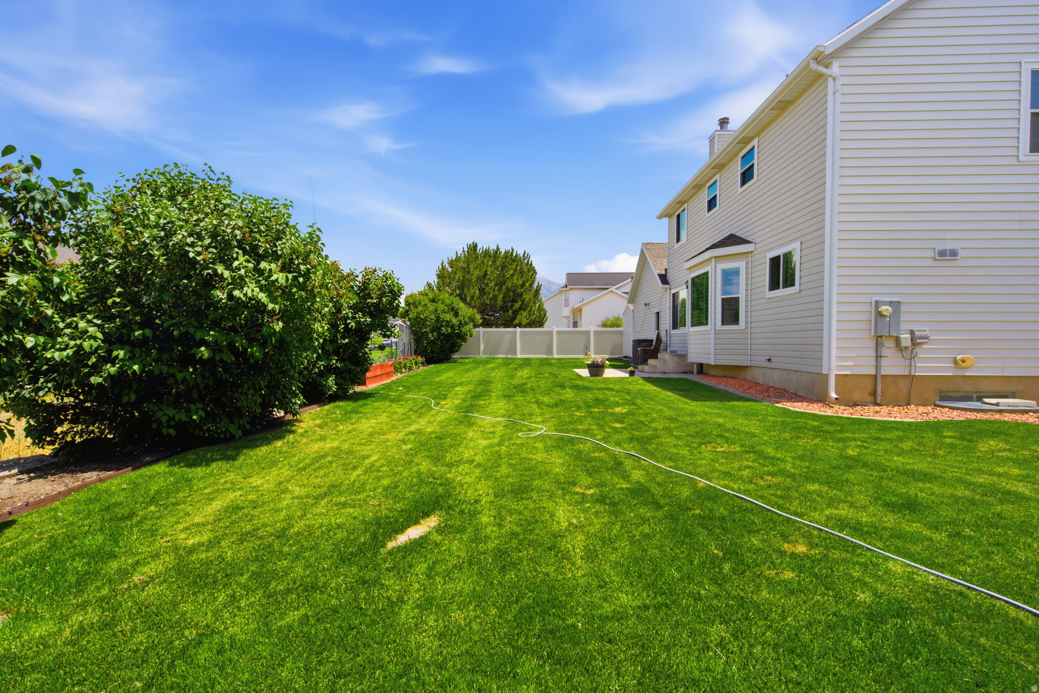 SUMMER CREST - Residential