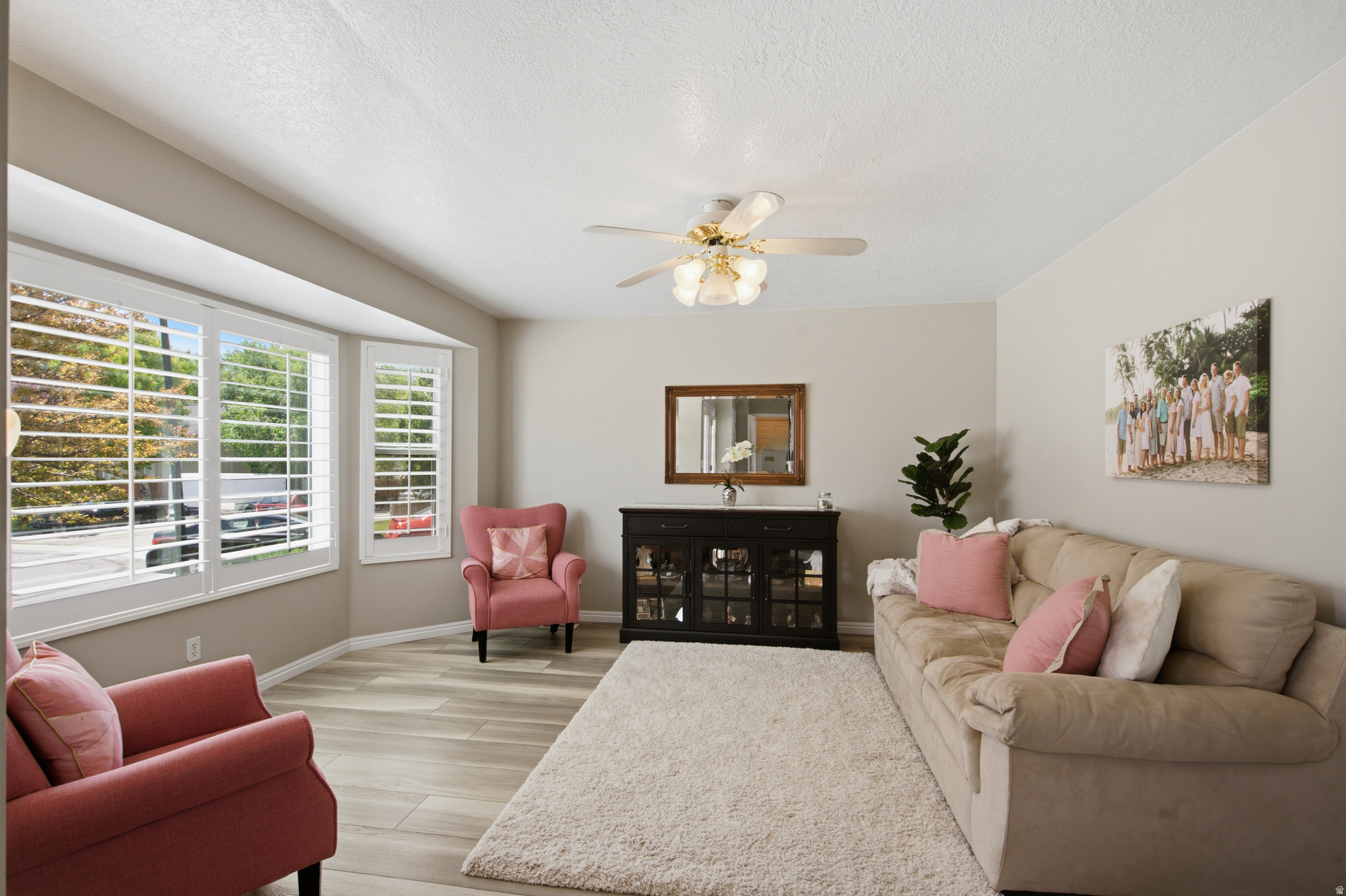 SUMMER CREST - Residential