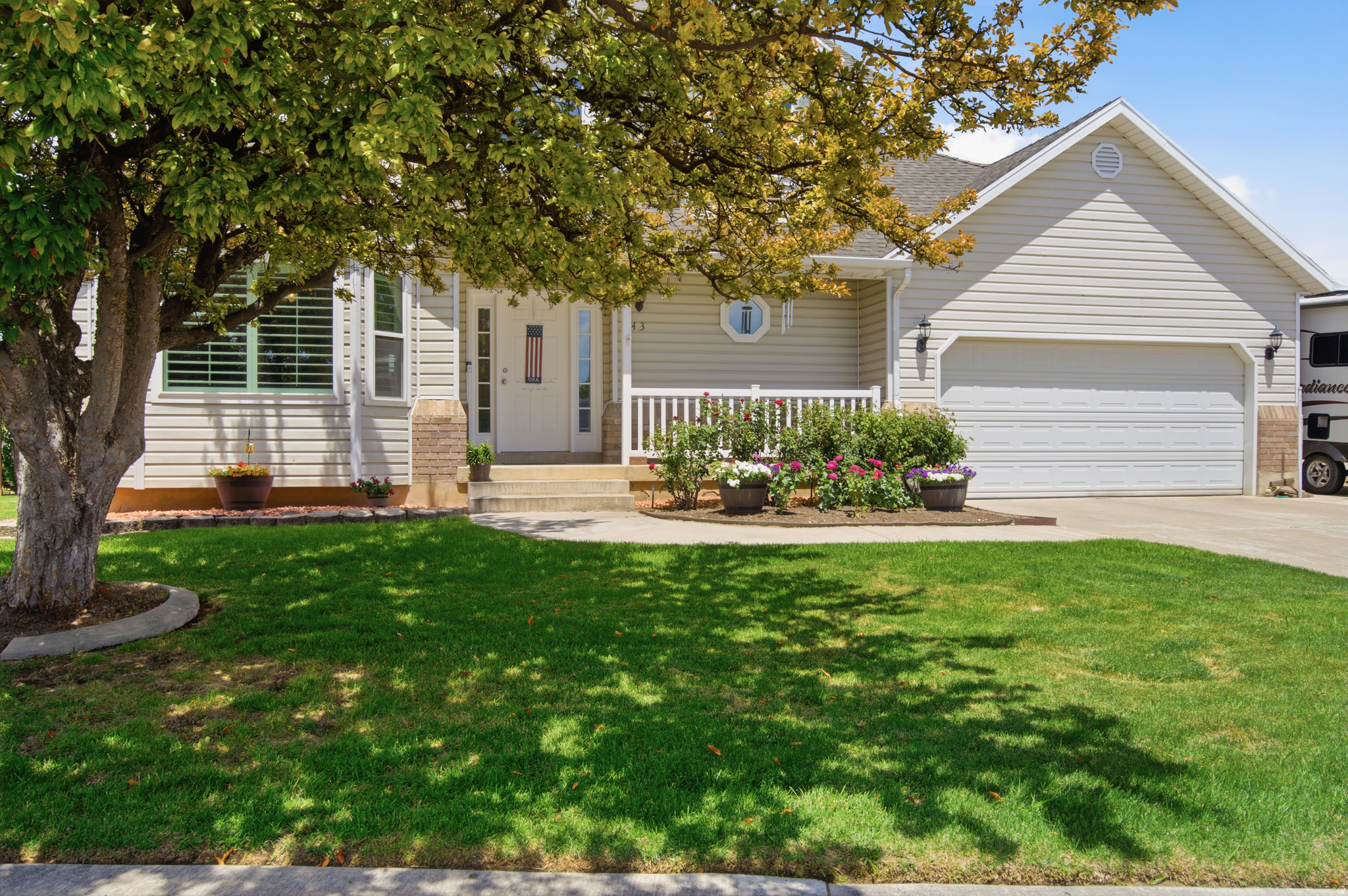 SUMMER CREST - Residential