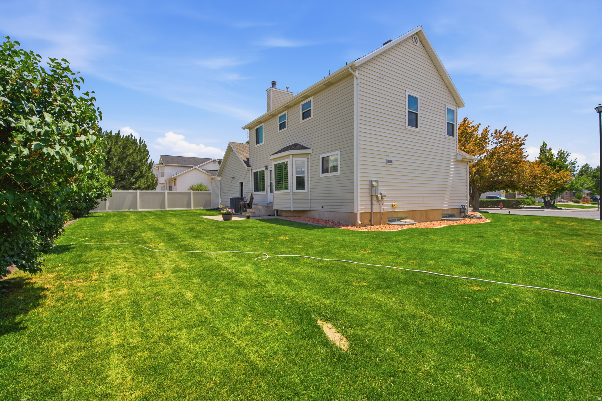SUMMER CREST - Residential