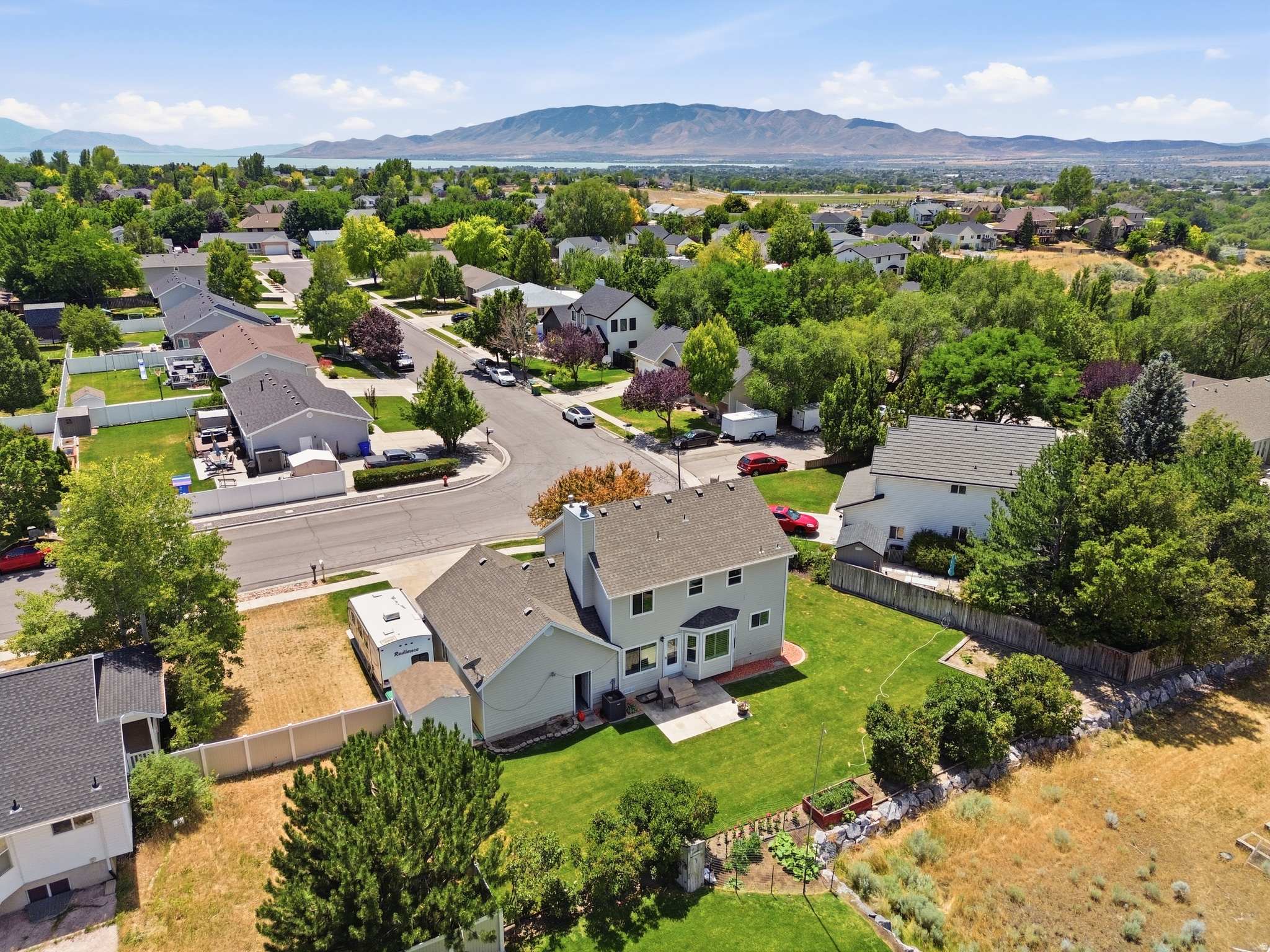 SUMMER CREST - Residential