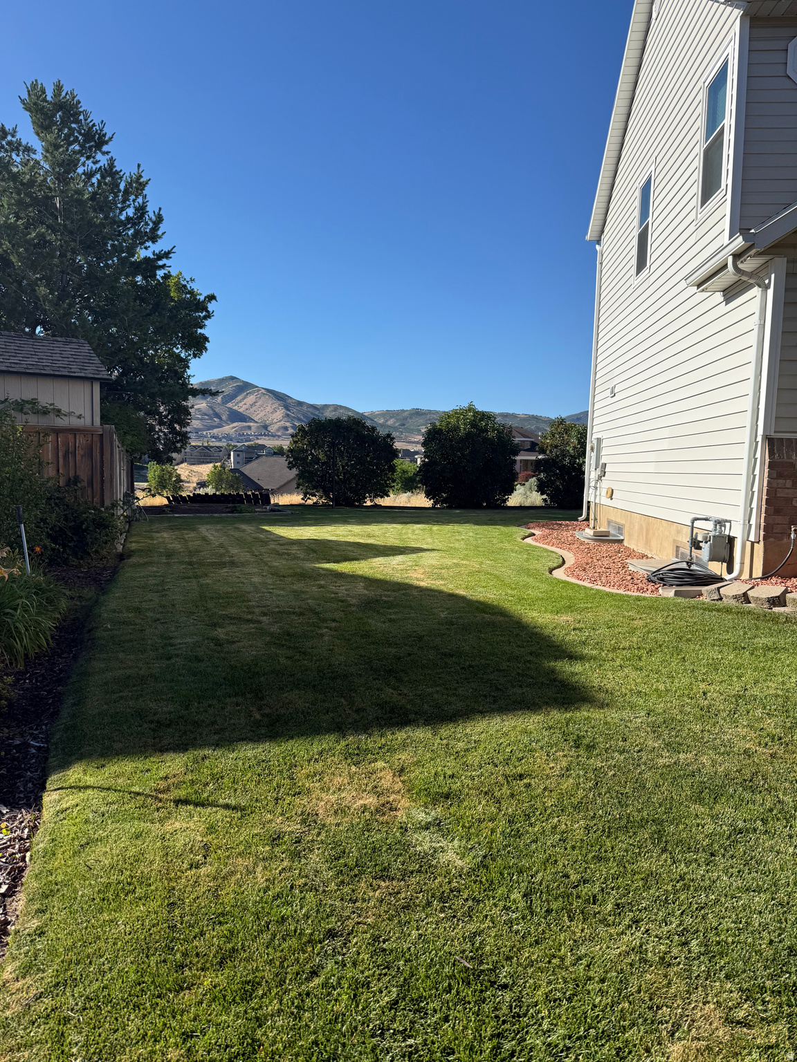 SUMMER CREST - Residential