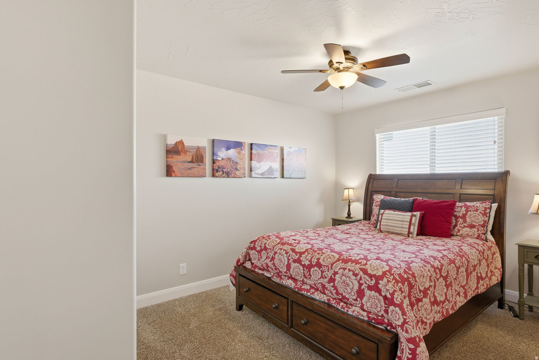 CORAL RIDGE TOWNHOME - Residential