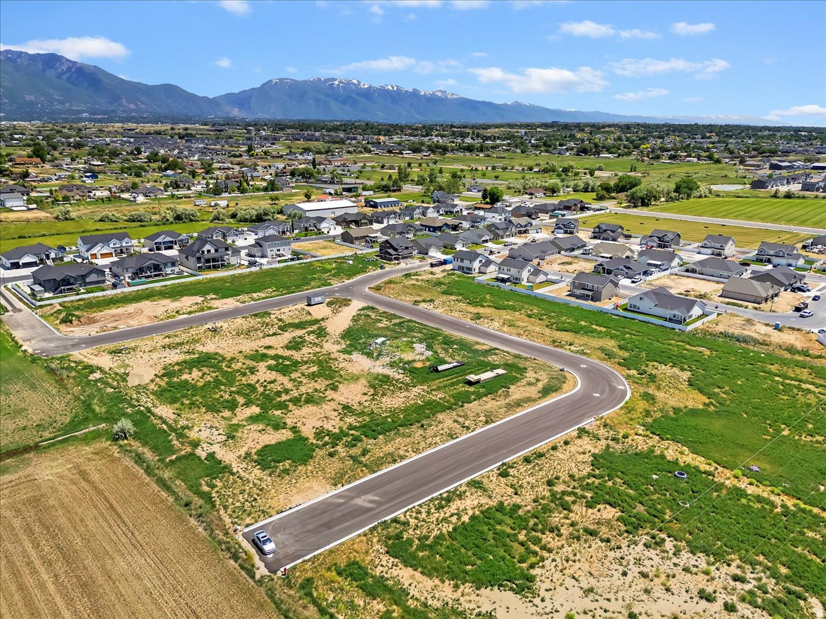 HYLAND RANCH - Land
