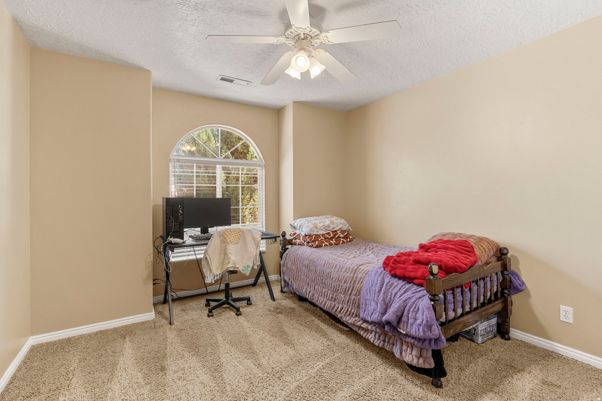 DISCOVERY - Residential
