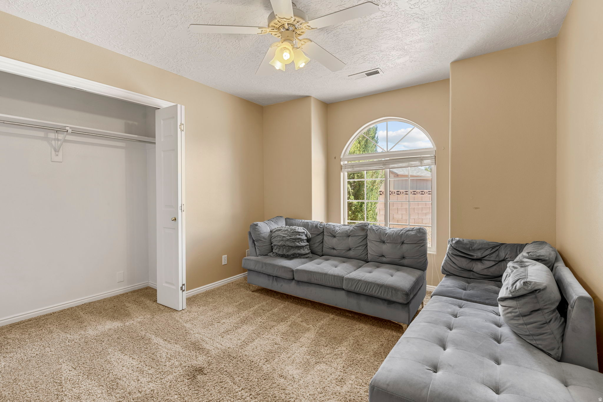 DISCOVERY - Residential