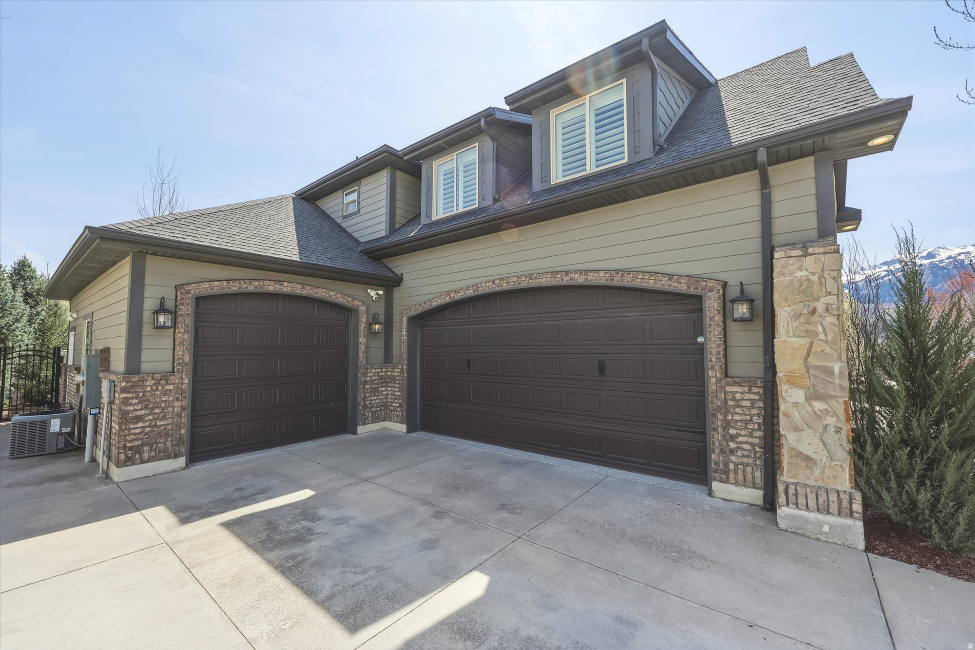 ROLLINS RANCH PHASE - Residential