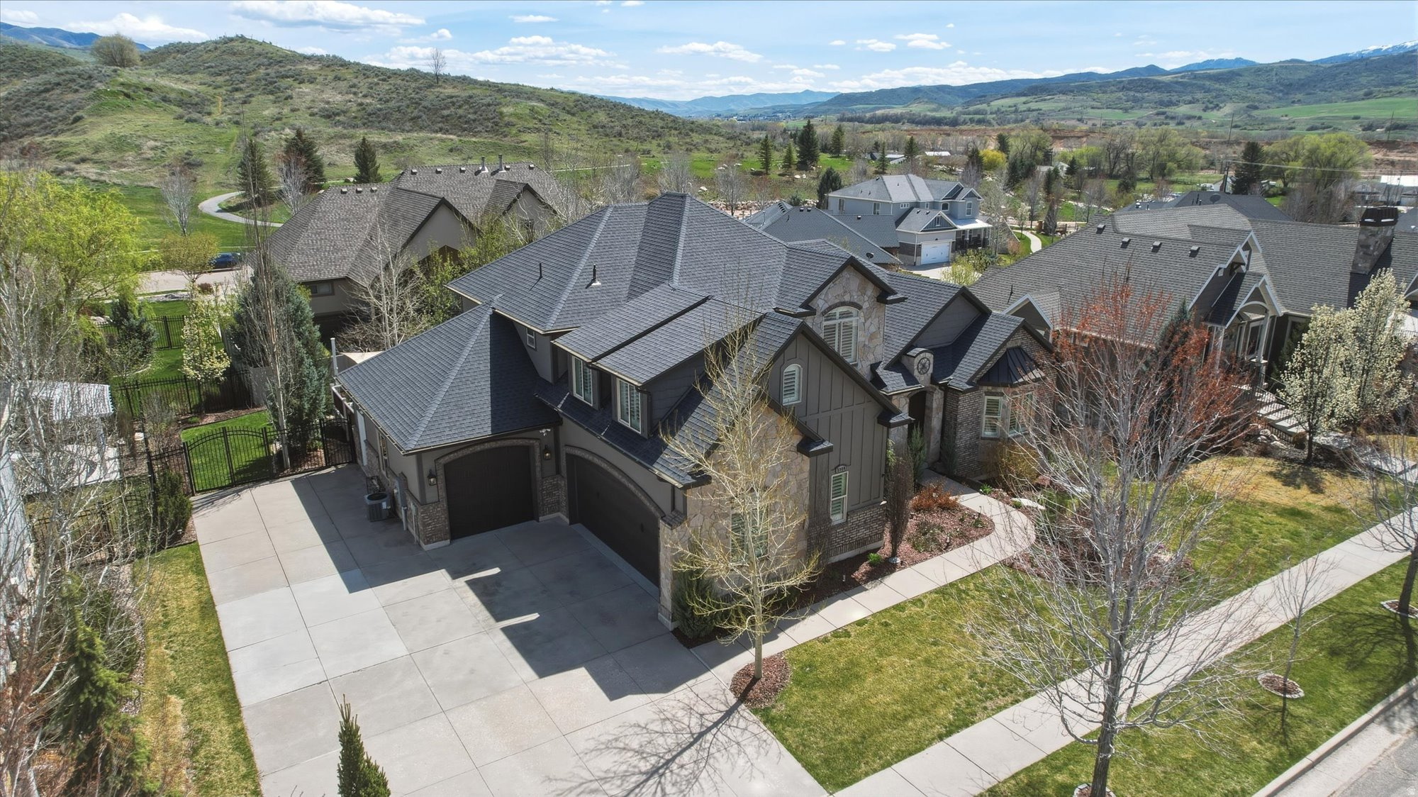 ROLLINS RANCH PHASE - Residential